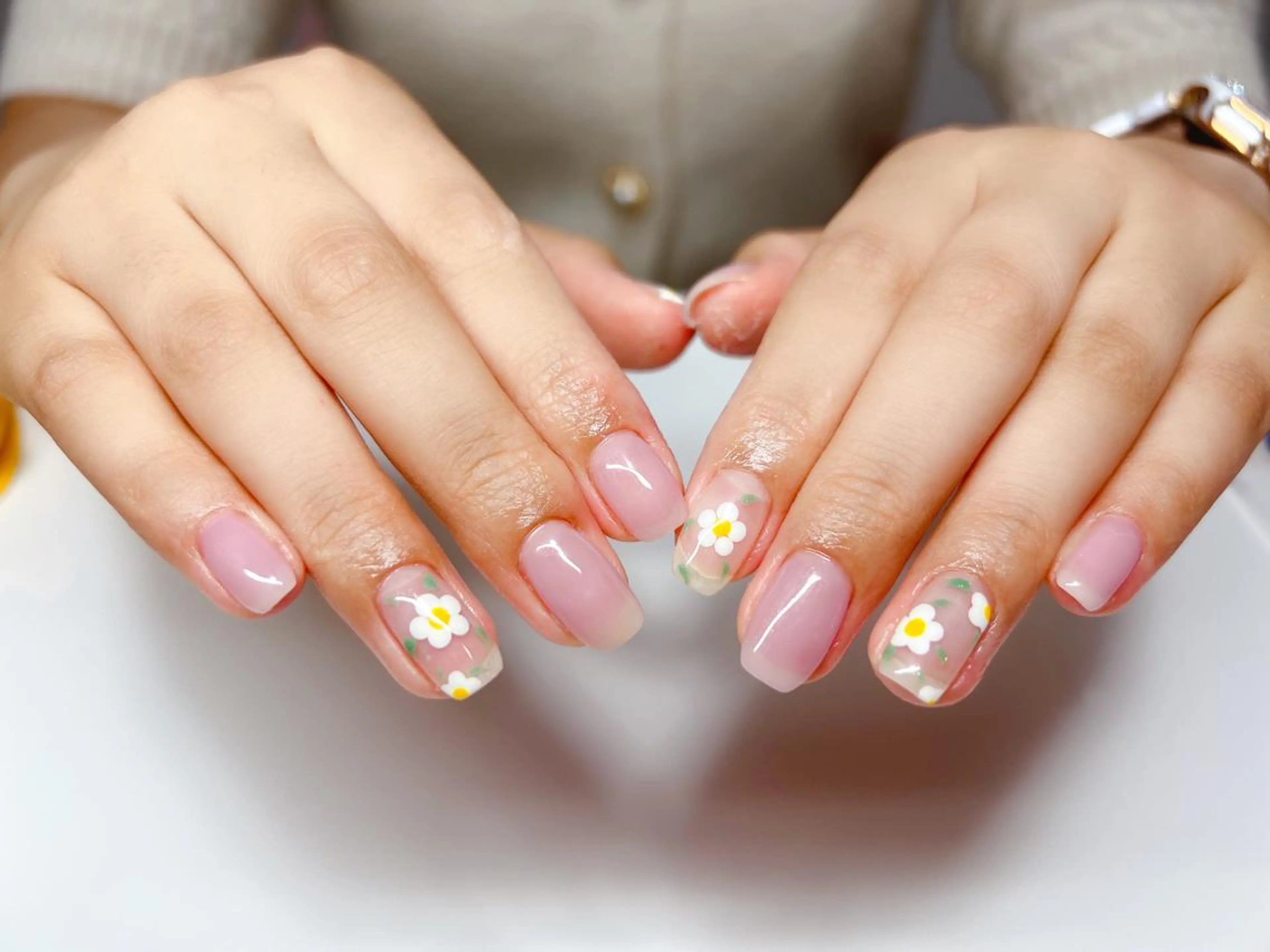 カラー ネイル ハンドネイル YUYI.nail salonのネイルデザイン