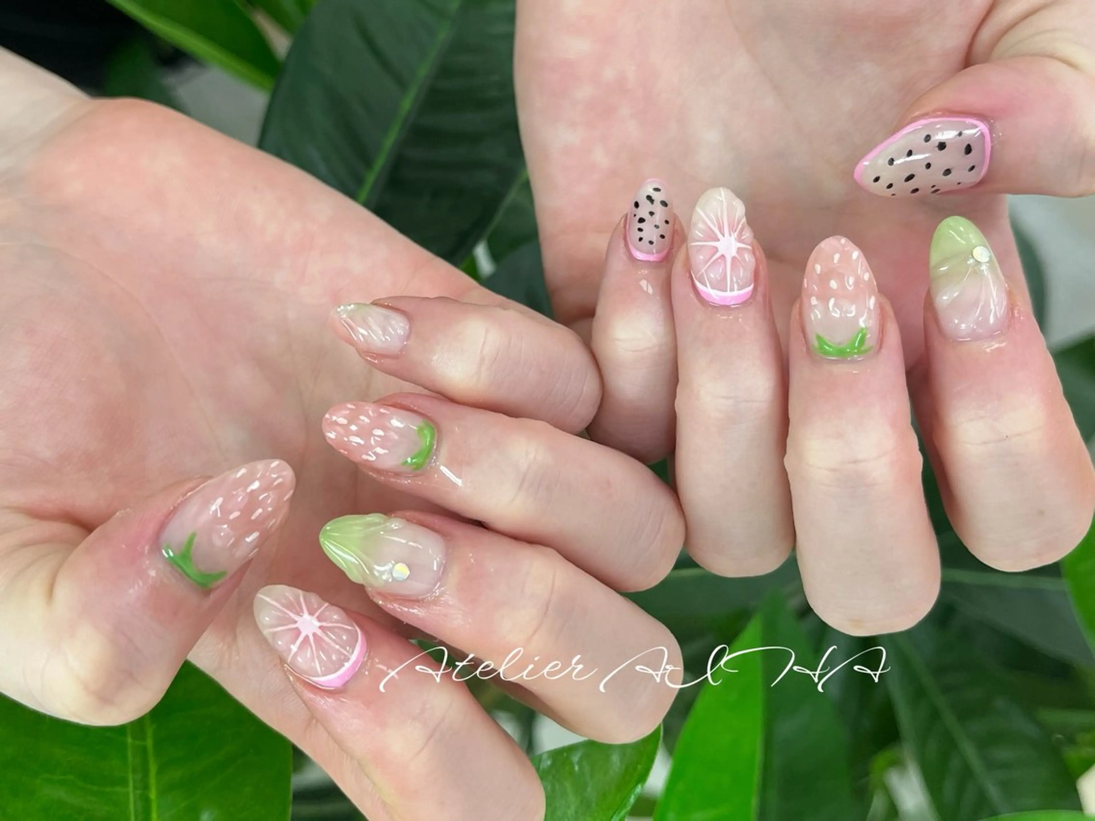 ミディアム ハンドネイル アトリエAIHA所属・アトリエAIHA★ フィルイン推奨サロンのネイルデザイン
