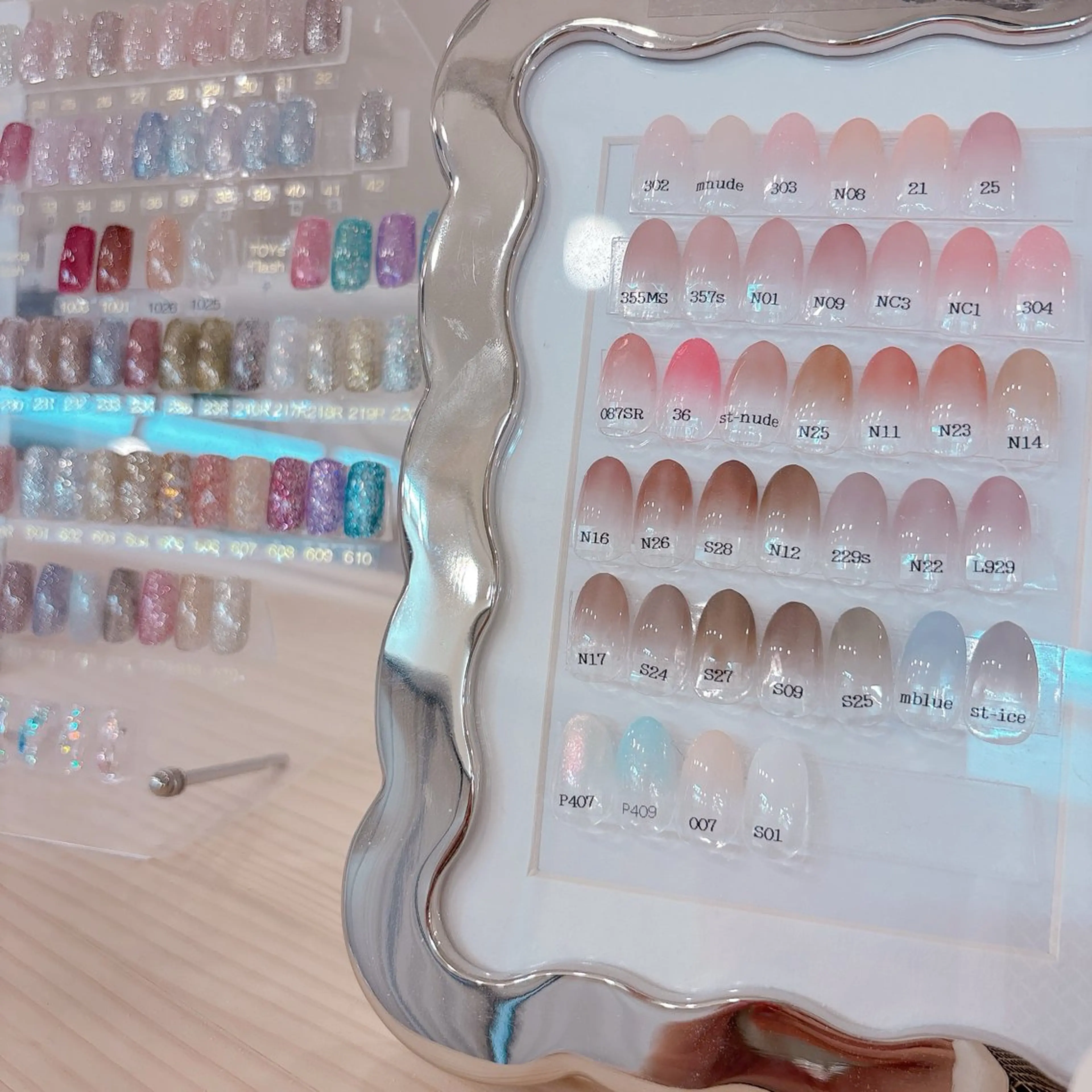 ネイル pote.nail(ポテネイル)所属・💫ポテネイル akiha🐶のネイルデザイン