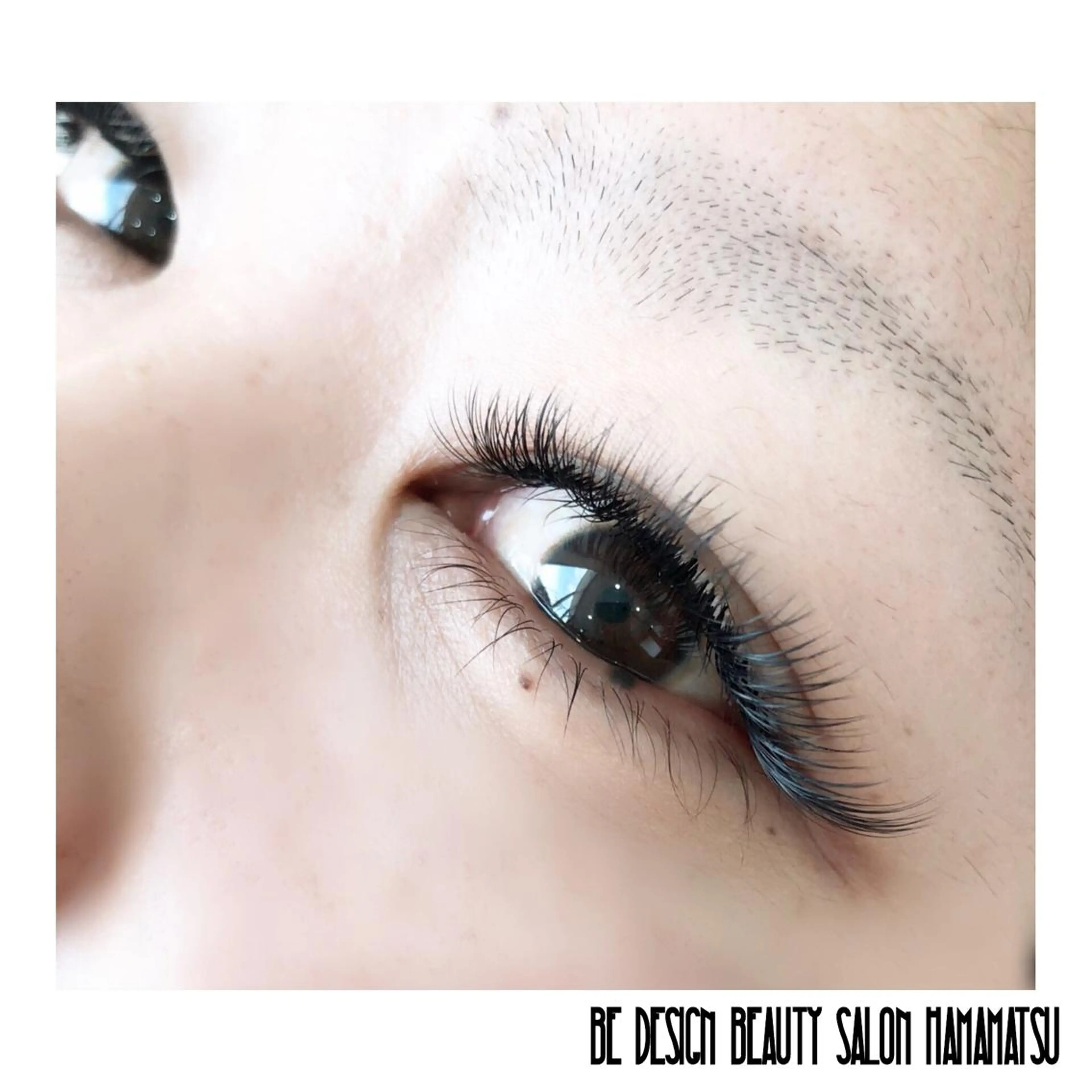 マツエク・マツパ ボリュームラッシュ BE DESIGN ビーデザインのマツエク・マツパデザイン