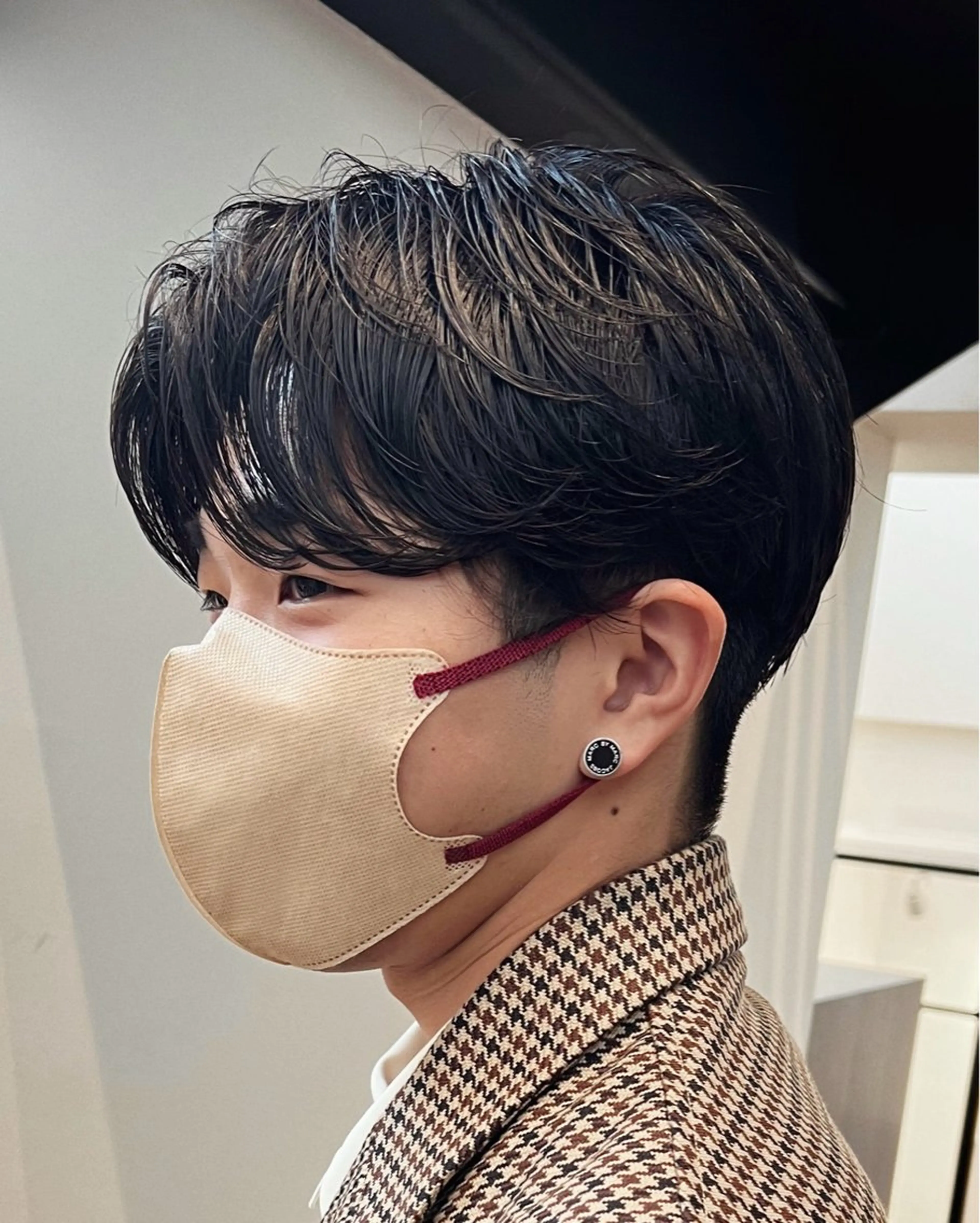 パーマ メンズ センターパート メンズパーマ ニュアンスパーマ カット パーマ トリートメント Qin shaire salon 原宿verno店所属・【センターパート】 ETO／江藤翼の眉毛・アイブロウイメージ