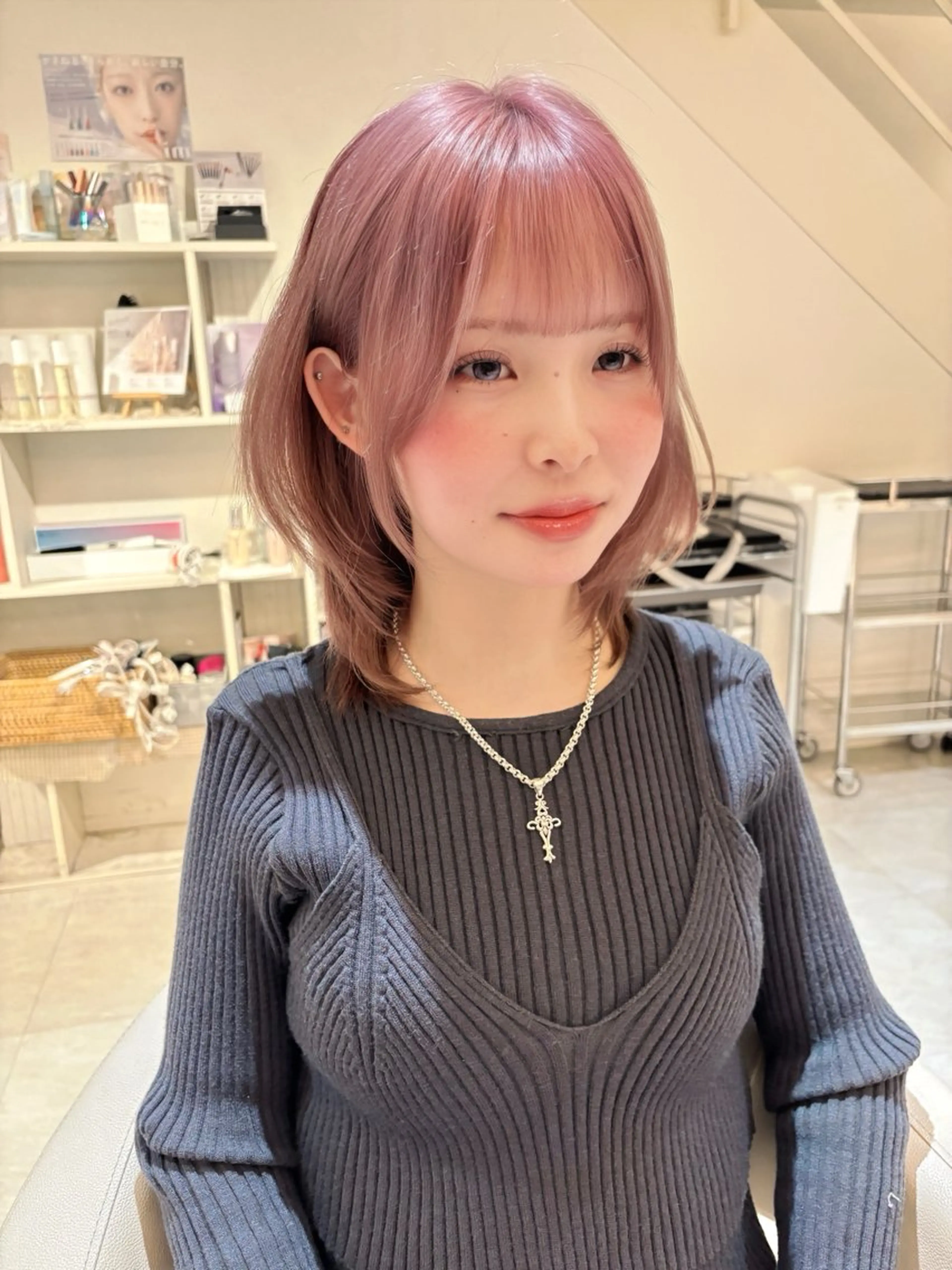 ミディアム 似合わせカット カット ヘアカラー 朝尾 愛花のヘアスタイル