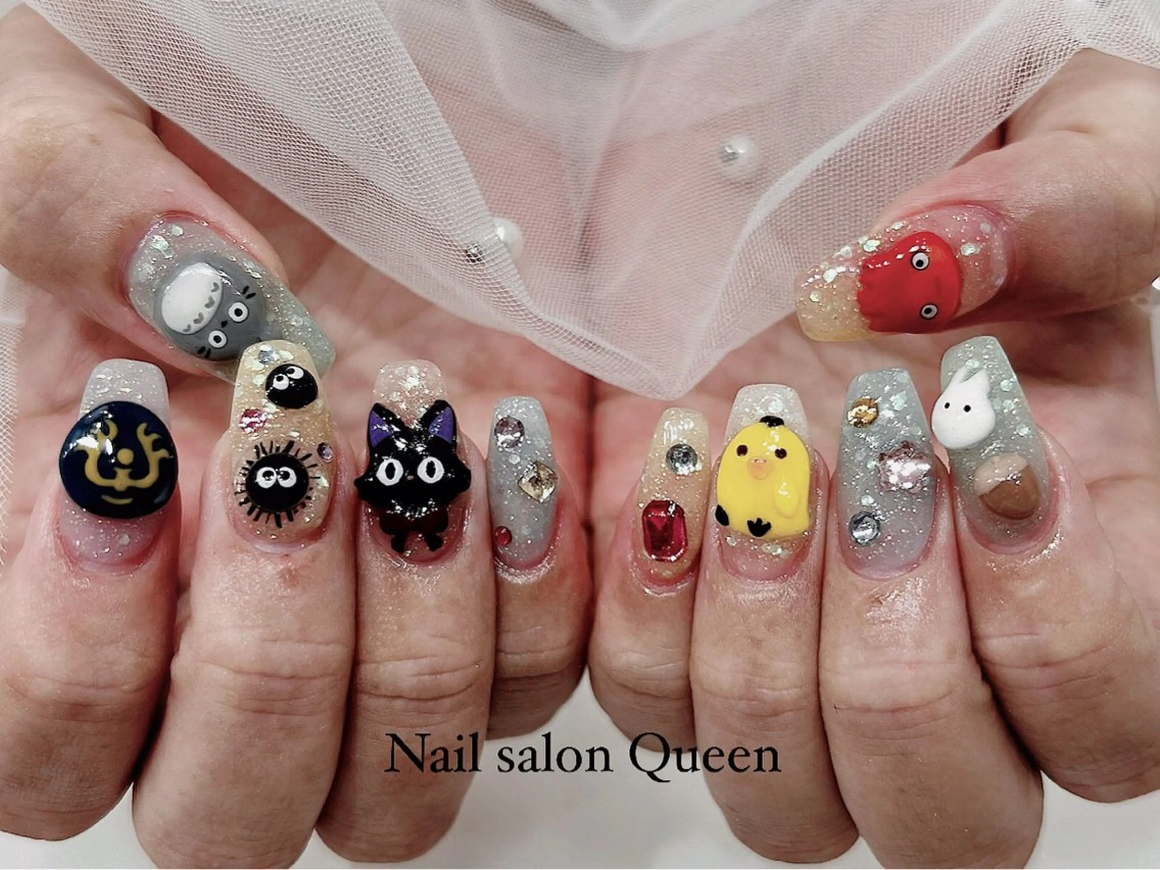 ネイル ハンドネイル ネイルサロンクイーン 東京/新宿/大久保のネイルデザイン