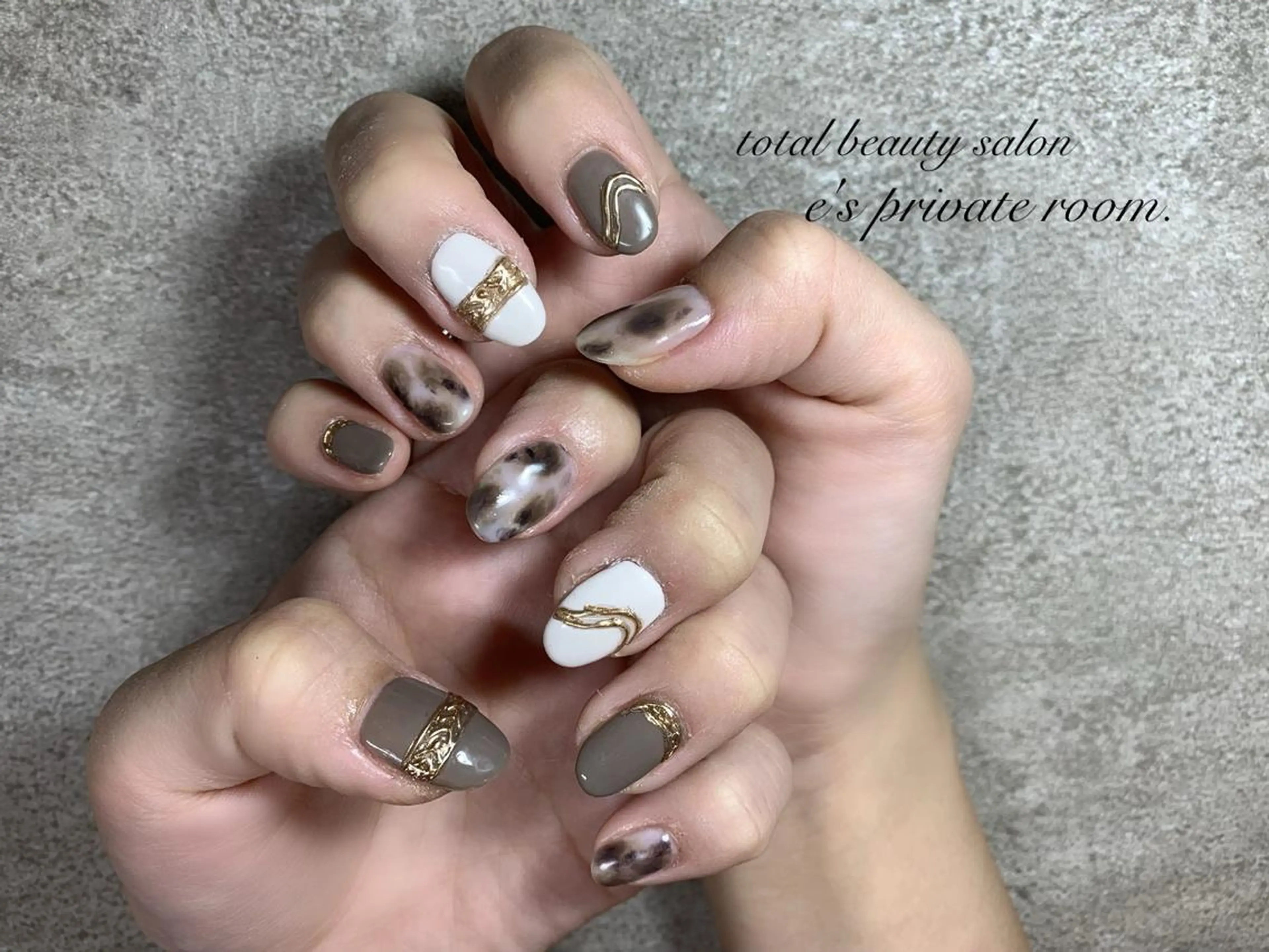 ネイル LAVISH nail salonのネイルデザイン