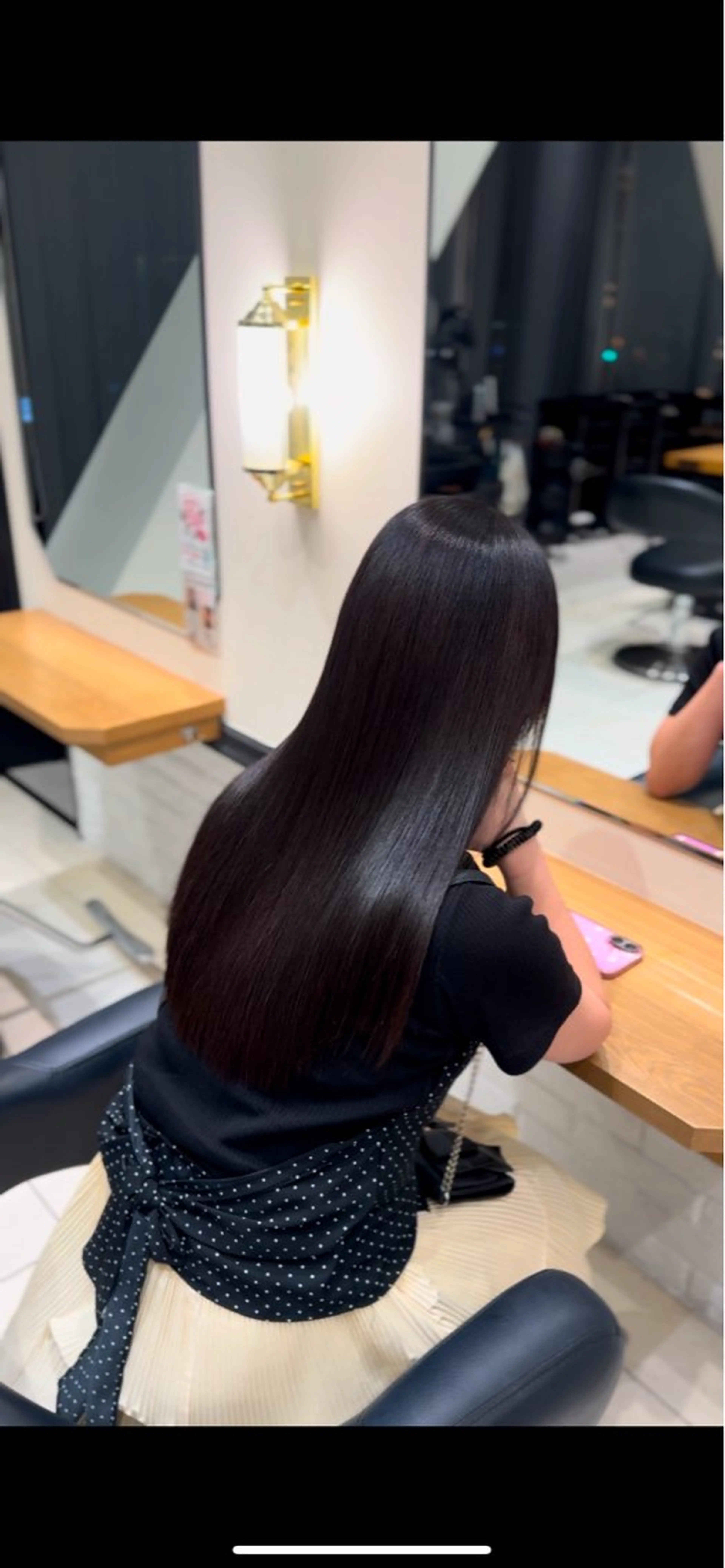 ロング 縮毛矯正 伊志嶺 竜季のヘアスタイル