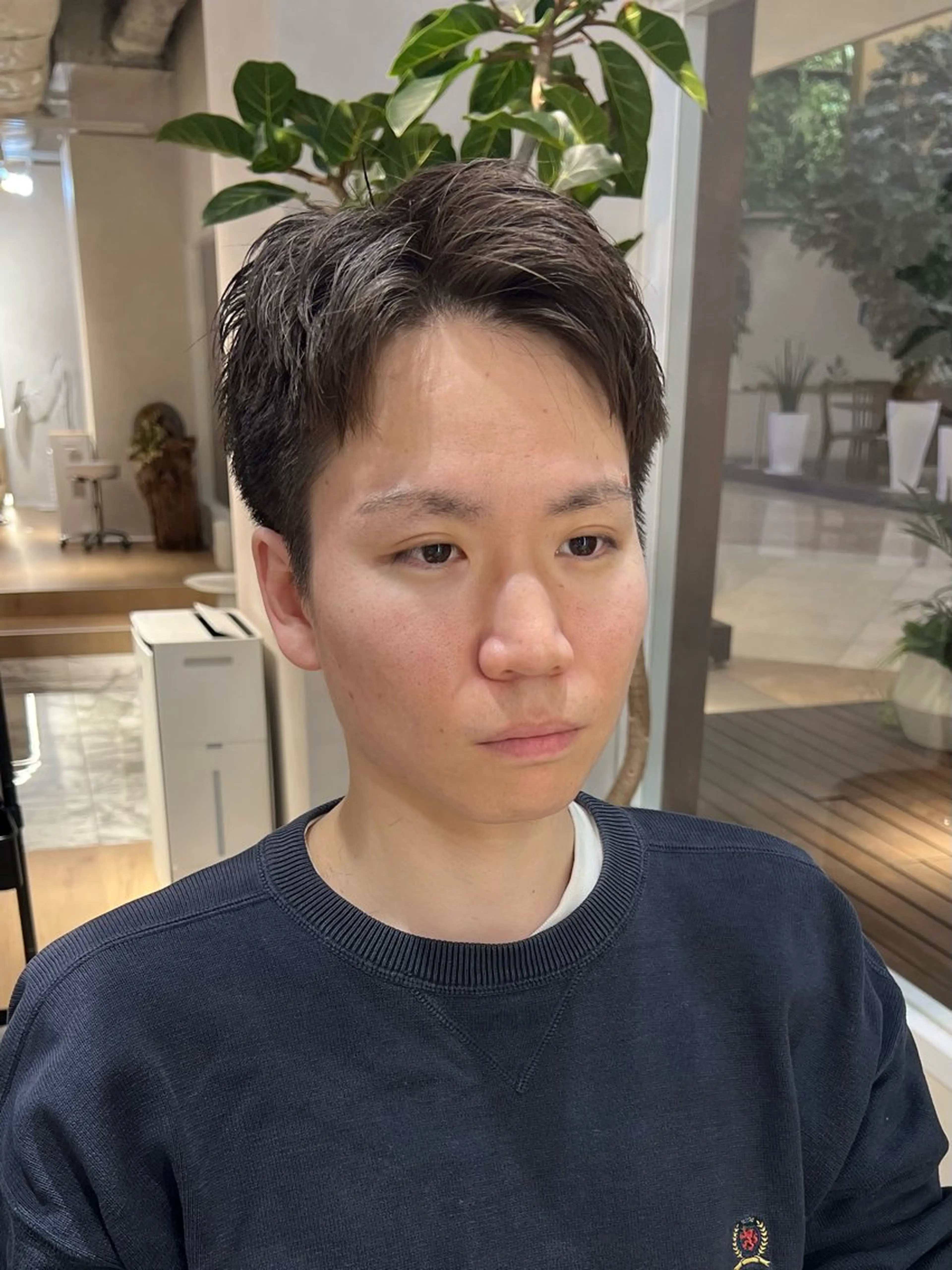 ショート カラー メンズ カット ヘアカラー トリートメント unopulir Vamos店所属・梅田茶屋町メンズ 専門美容師 山元一平のヘアスタイル