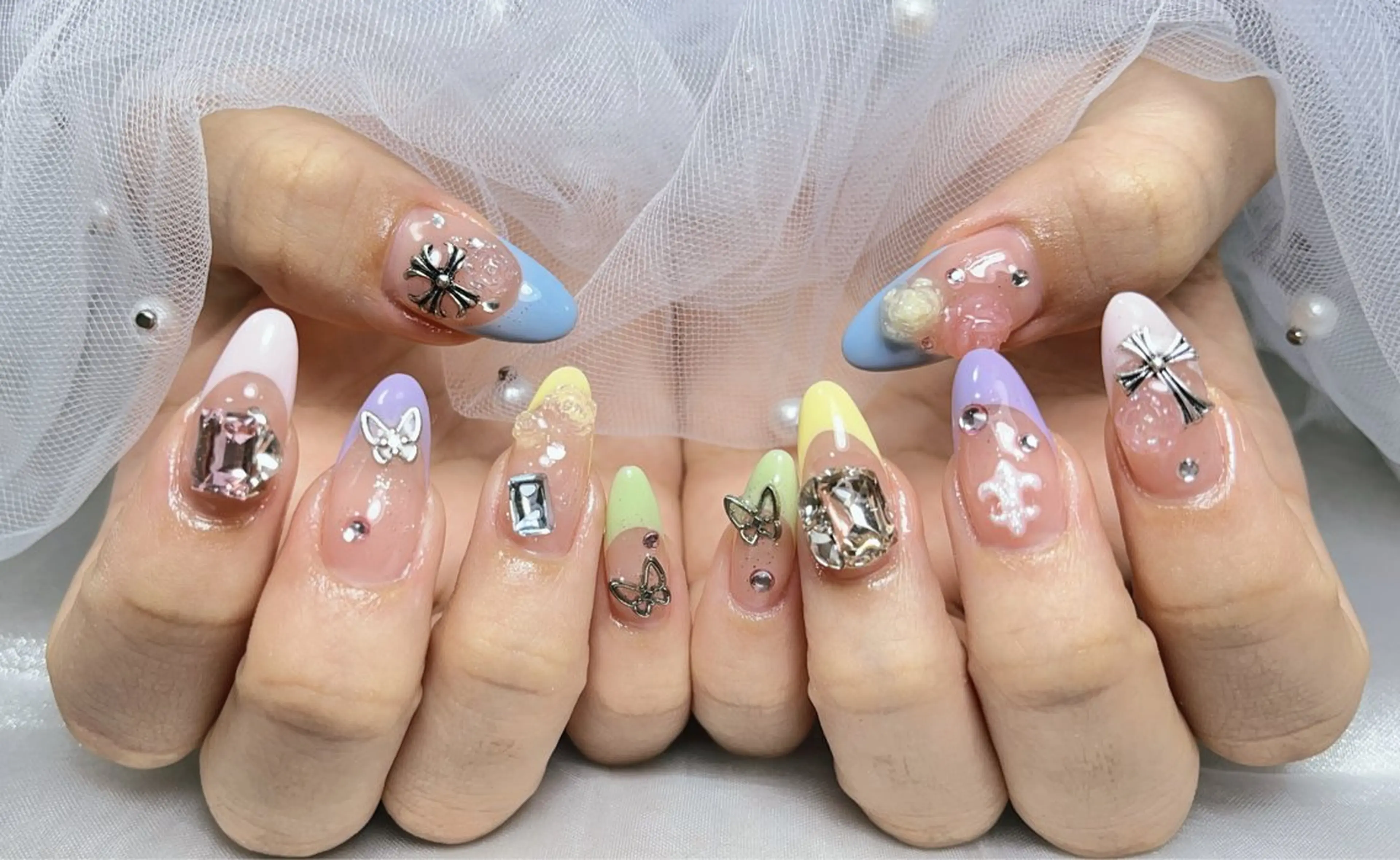 ネイル オーロラネイル チークネイル フットネイル フレンチネイル ジェルネイル NEW NAIL💞 yukiのネイルデザイン