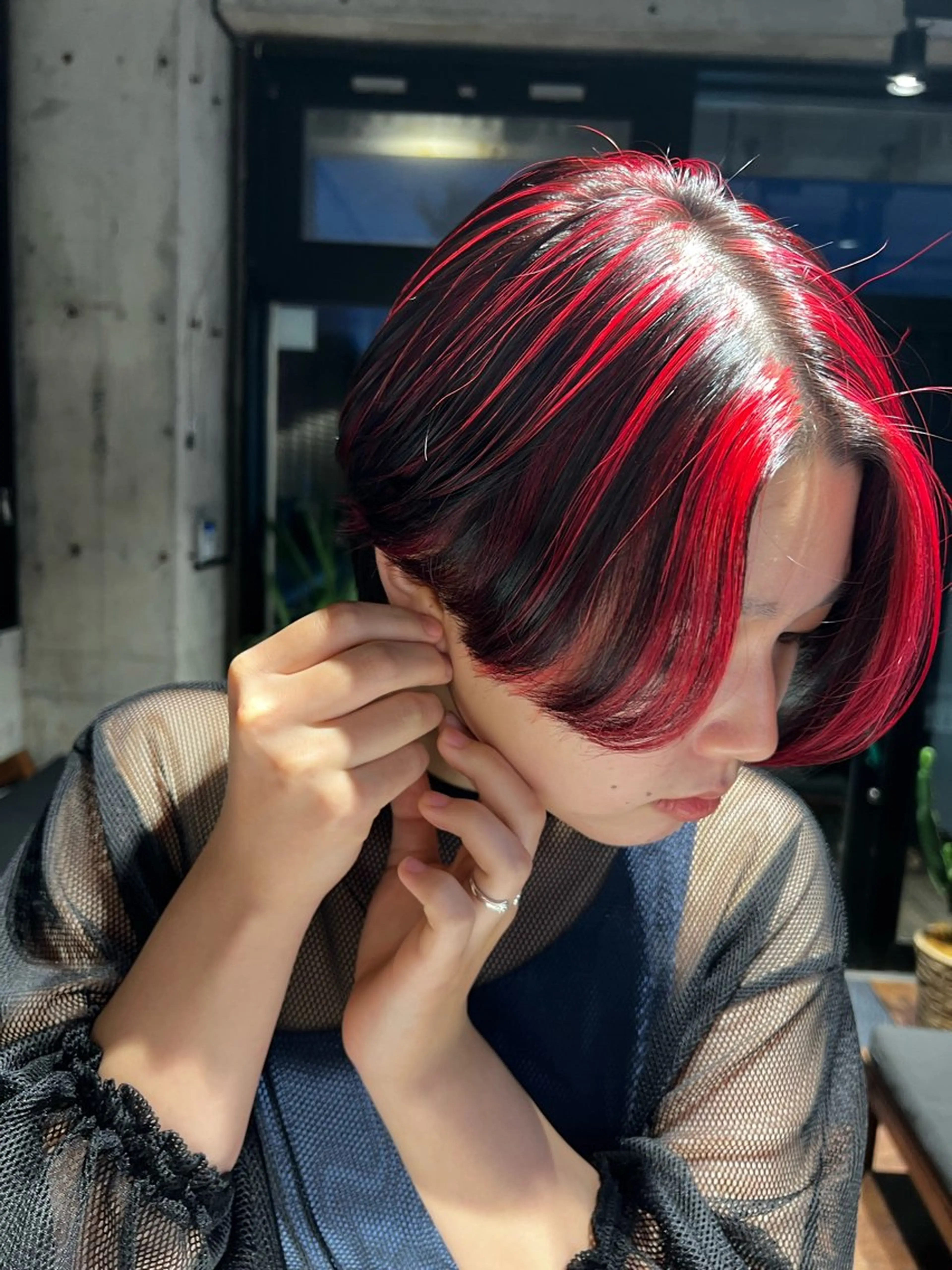 ショート カラー newi TATSUのヘアスタイル