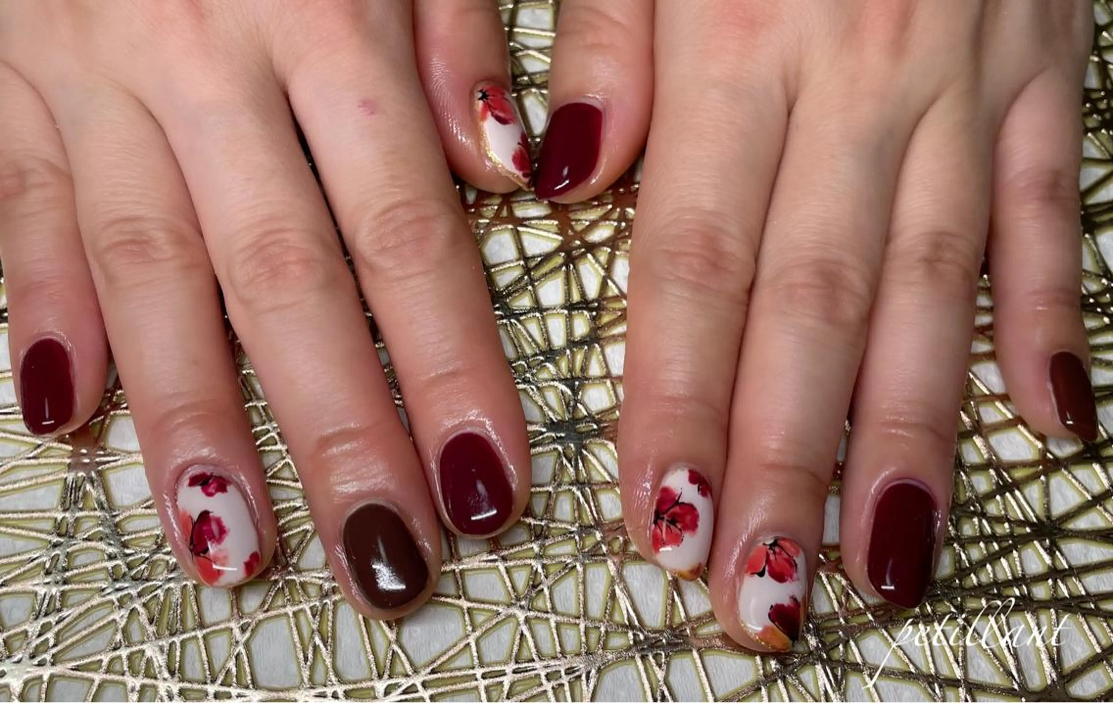 ネイル アートネイル ボルドー ブラウン 持ち込み ハンドネイル ハンドケア petillant所属・nail salon petillantのネイルデザイン