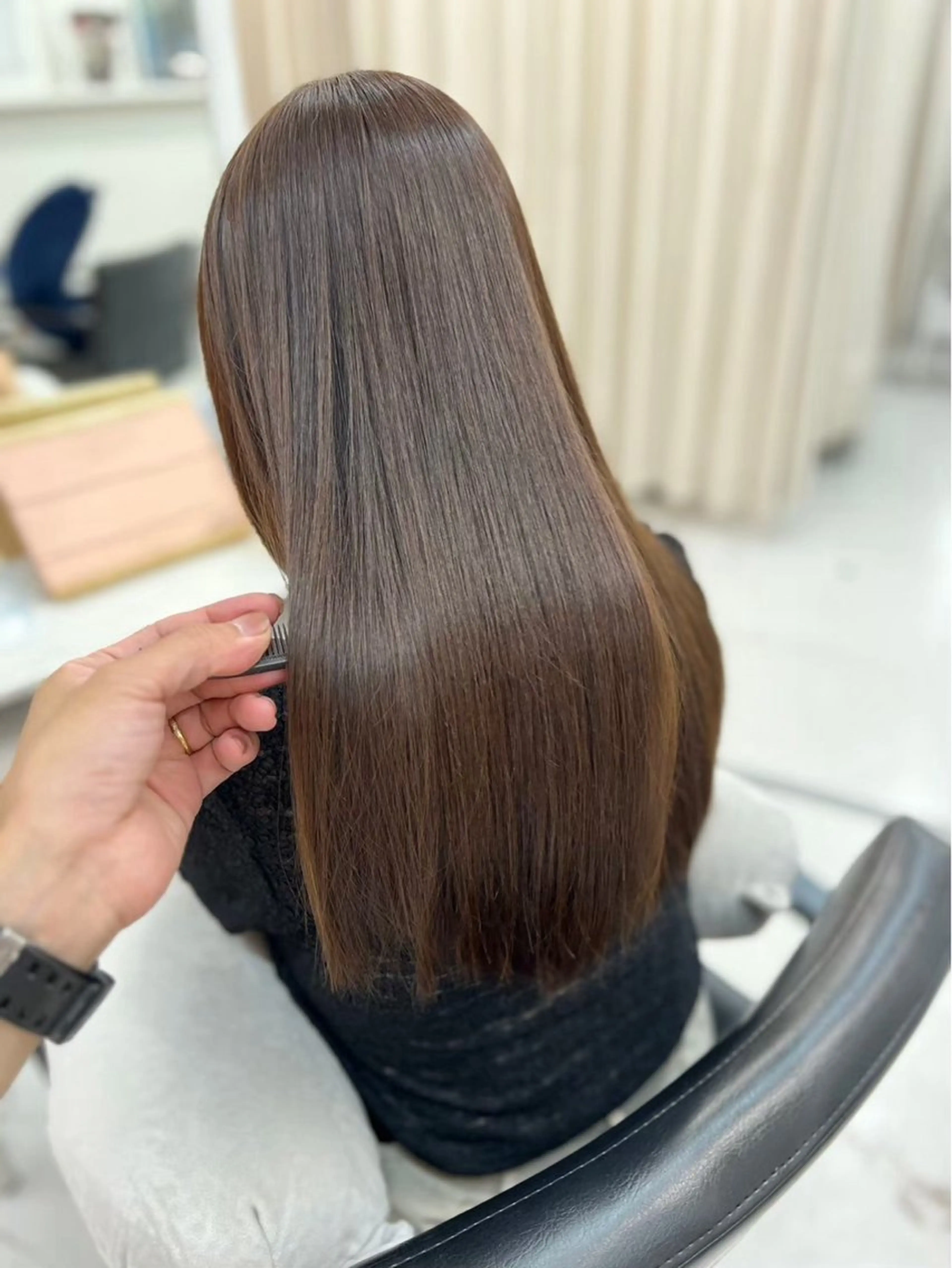 カラー 田島拓海 ボブカットのヘアスタイル