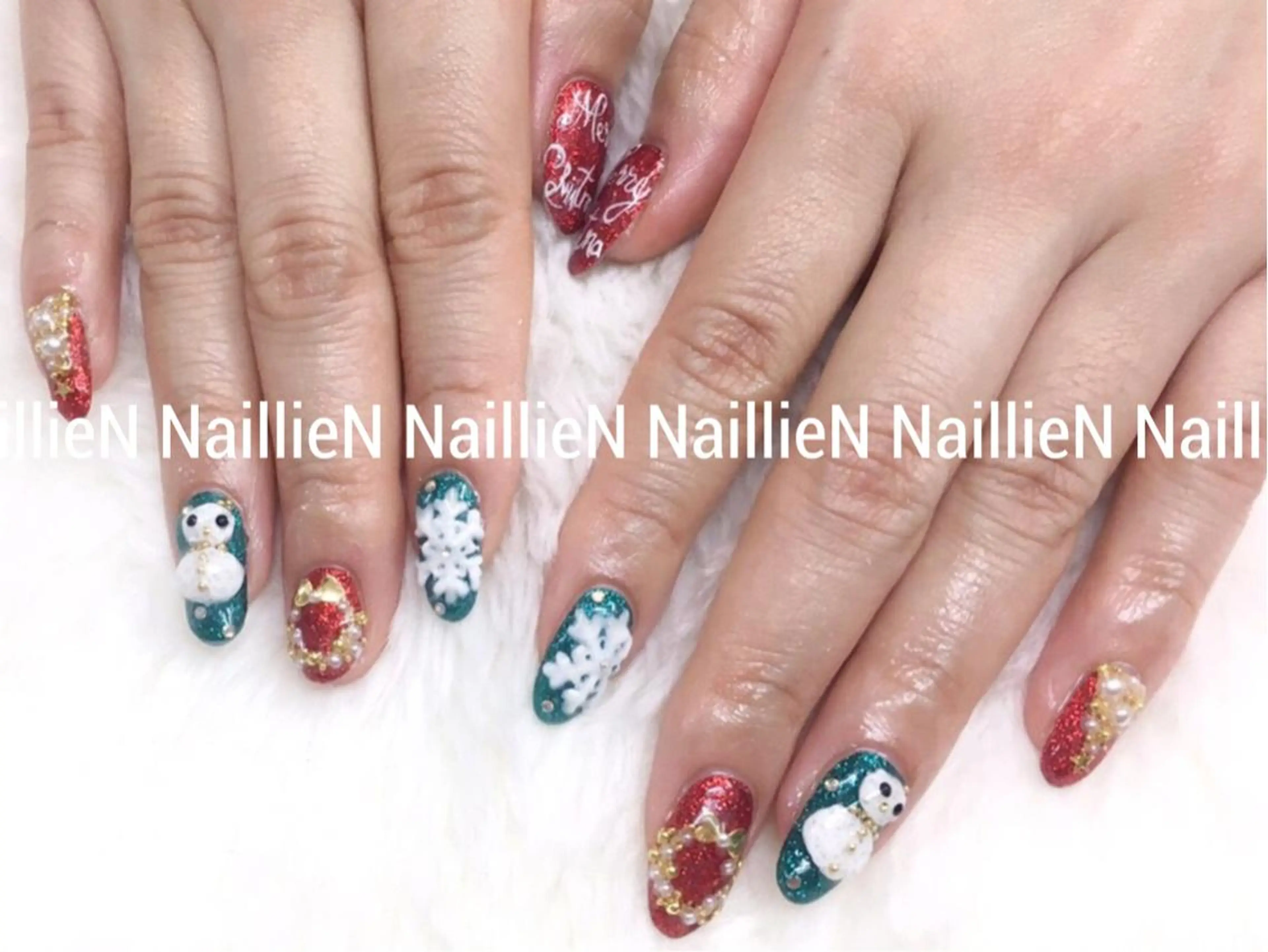 ネイル 冬ネイル クリスマス ハンドネイル Nail lieNのネイルデザイン