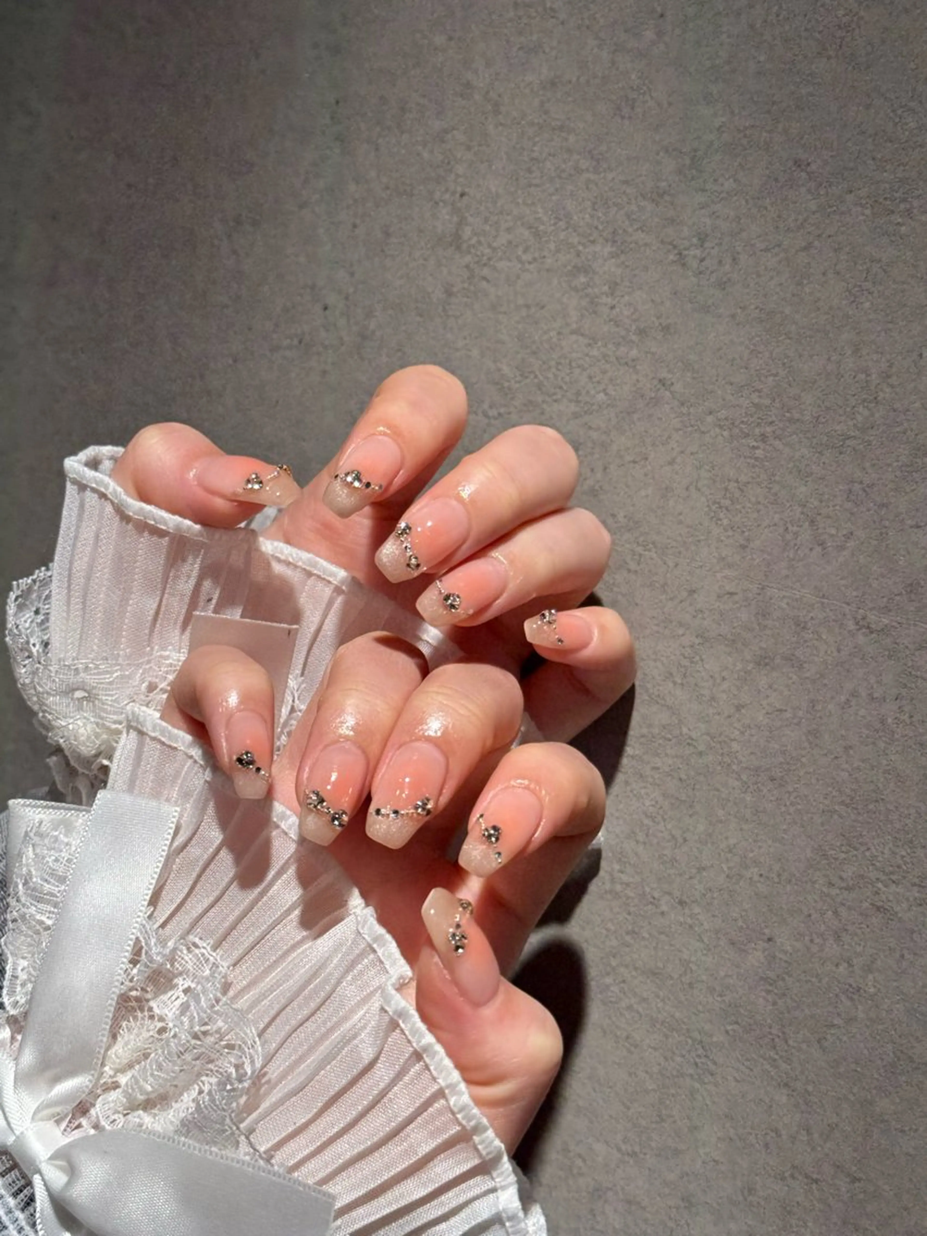 ネイル I-nailロング /ワンホン/キラキラのネイルデザイン