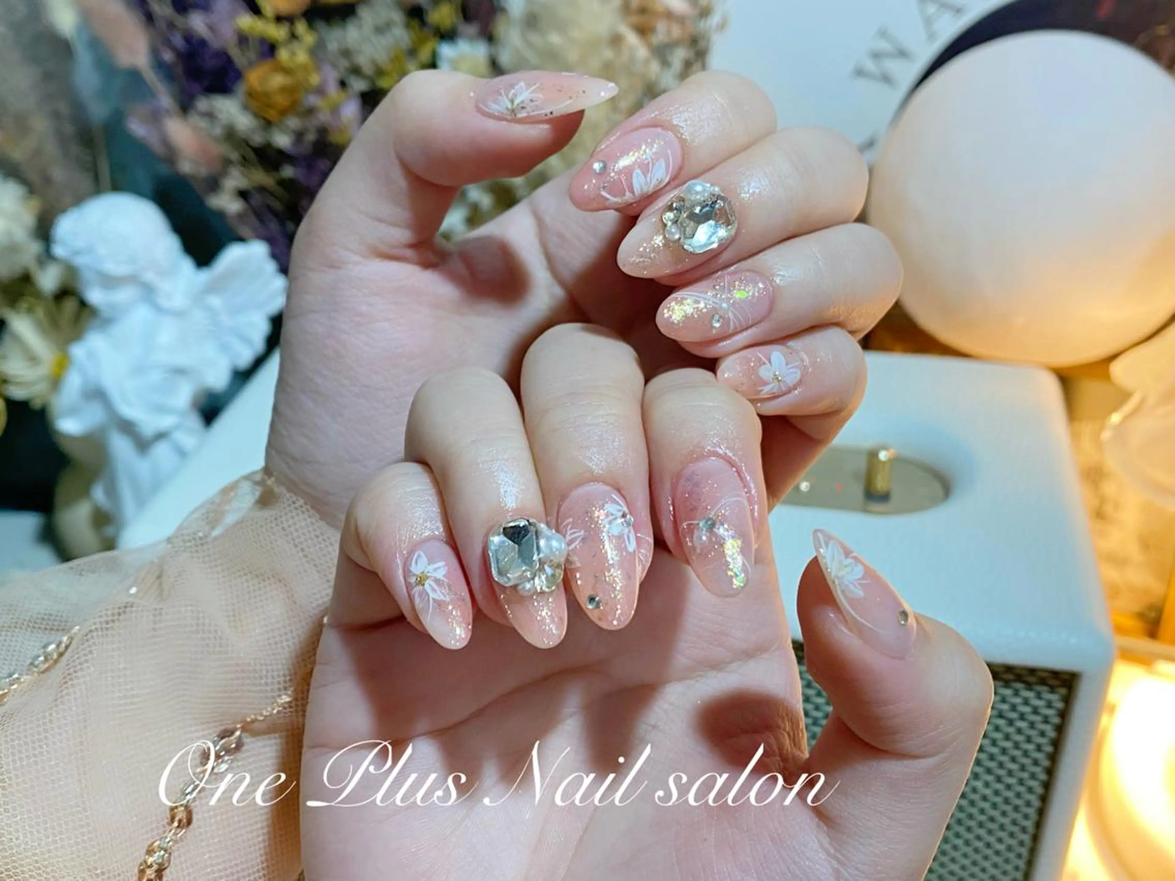 ネイル One Plus Nail Salonのネイルデザイン