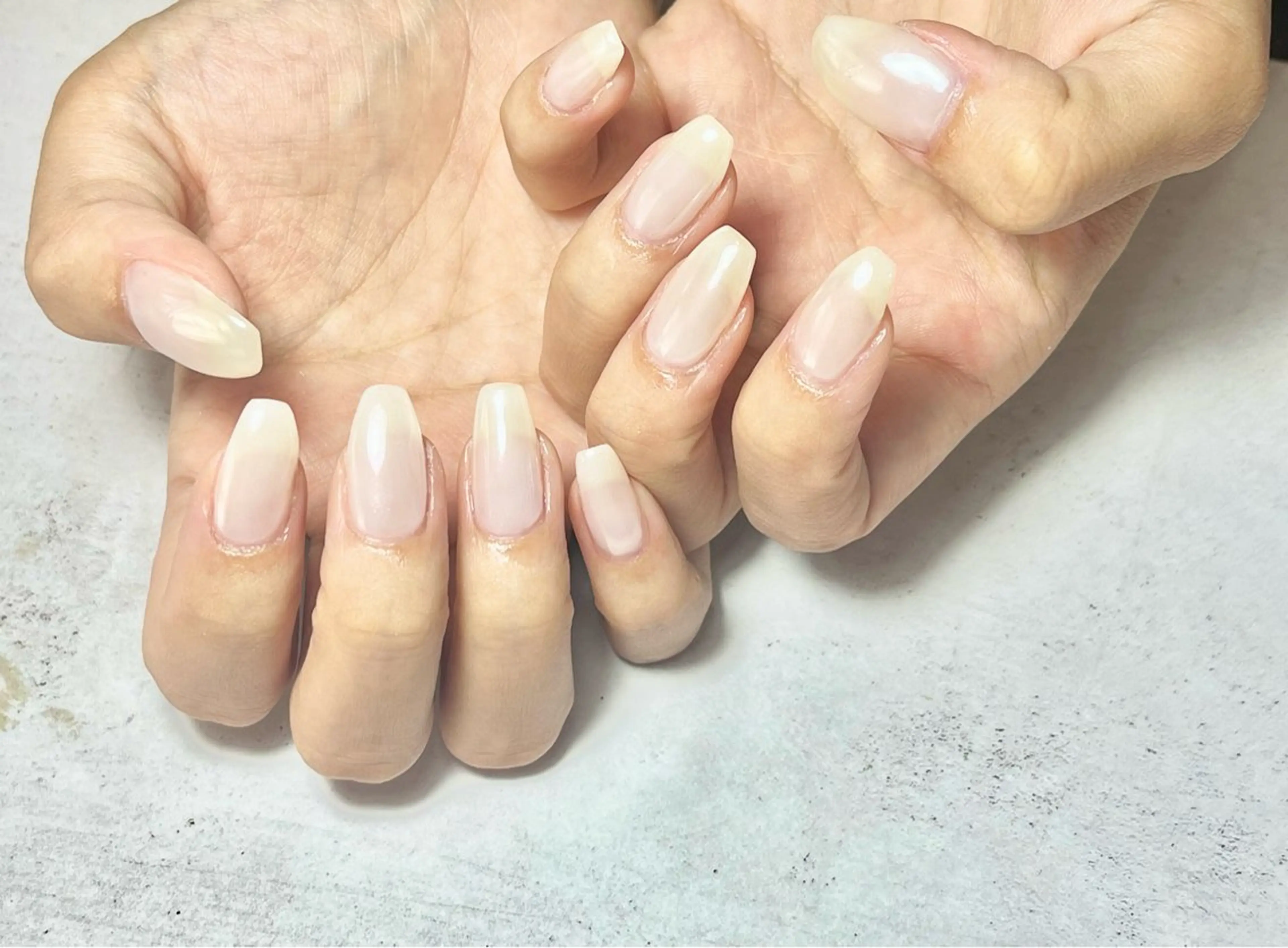 ネイル ミラーネイル more Private Nail Salon所属・K. makiのネイルデザイン