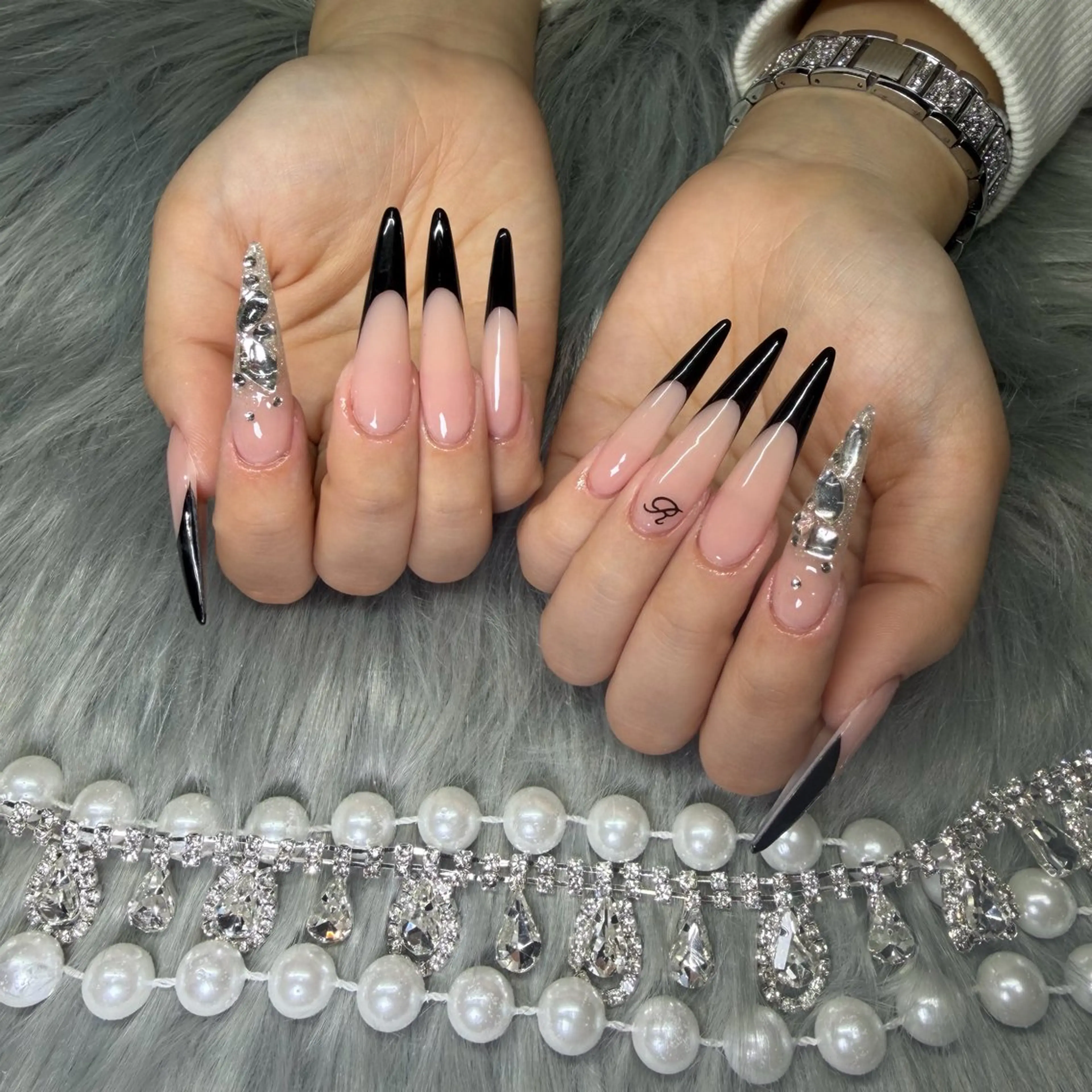 ネイル フレンチネイル ジェルネイル 韓国ネイル ロングネイル マグネットネイル ハンドネイル Nail Salon Grow所属・Nail Salon Growのネイルデザイン