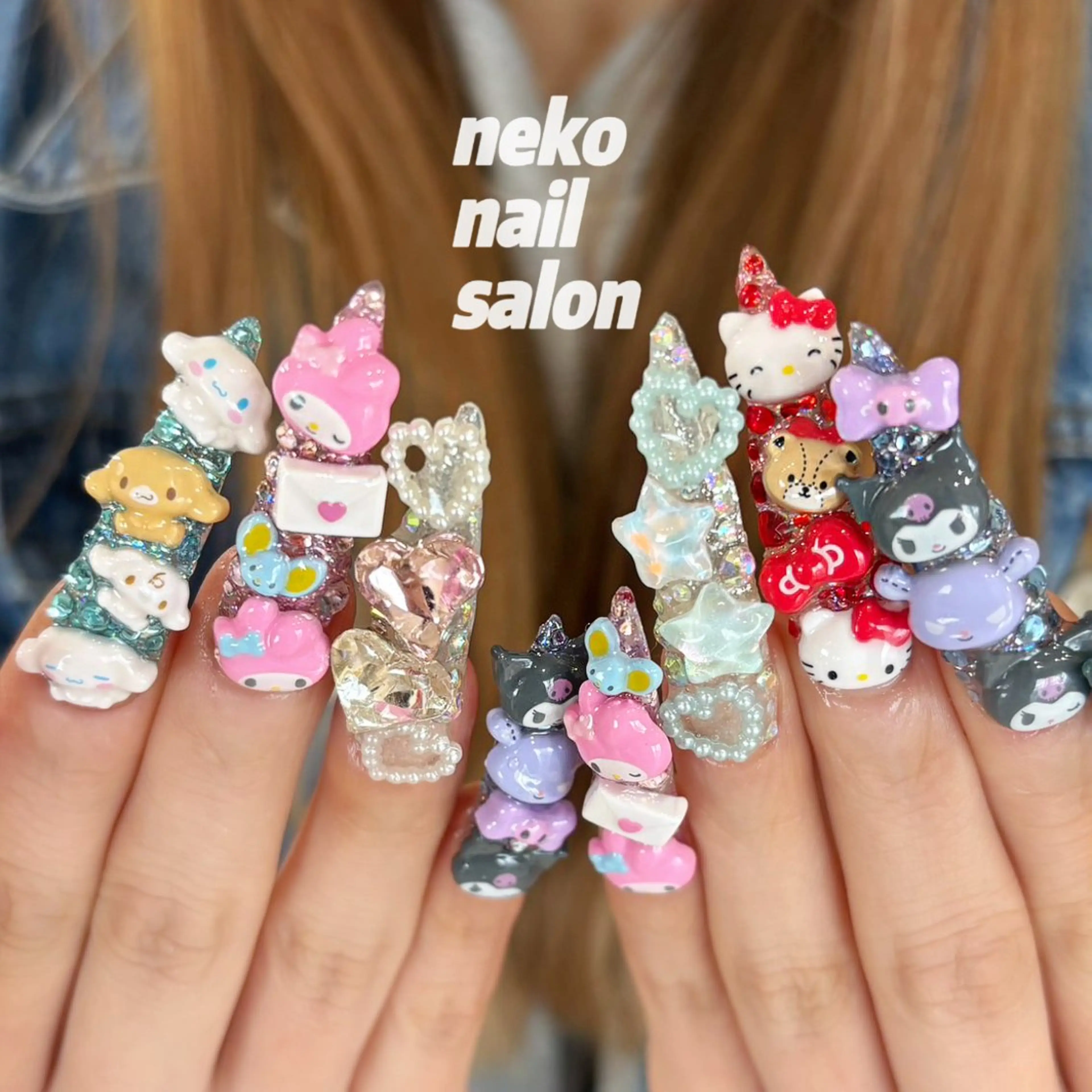 ネイル キラキラネイル ロングネイル スーパーロングネイル ハンドネイル neko nail所属・neko nailのネイルデザイン