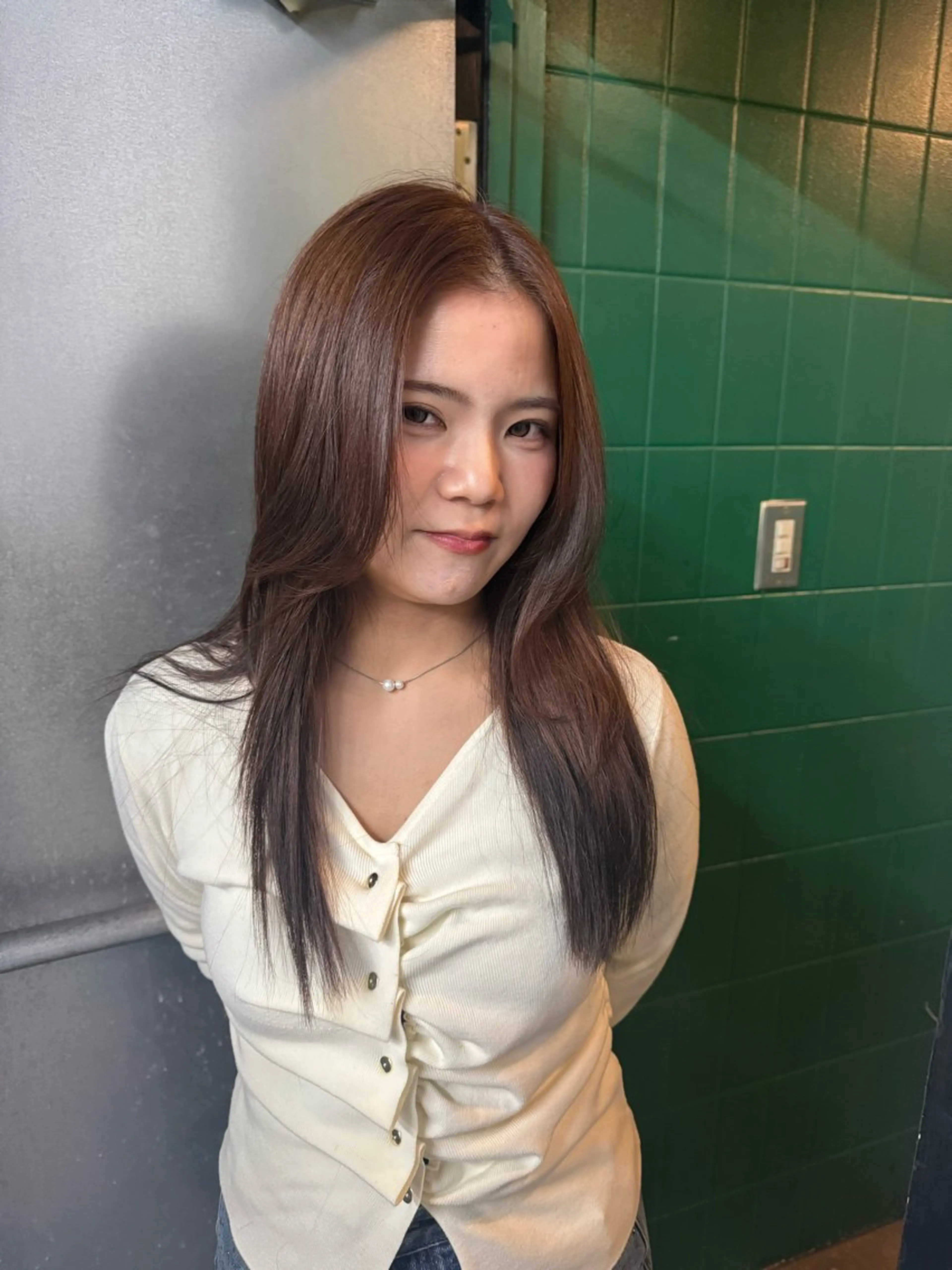 ロング カラー ALLY Tokyo所属・ブリーチカラー/ デザインカラー/にらのヘアスタイル