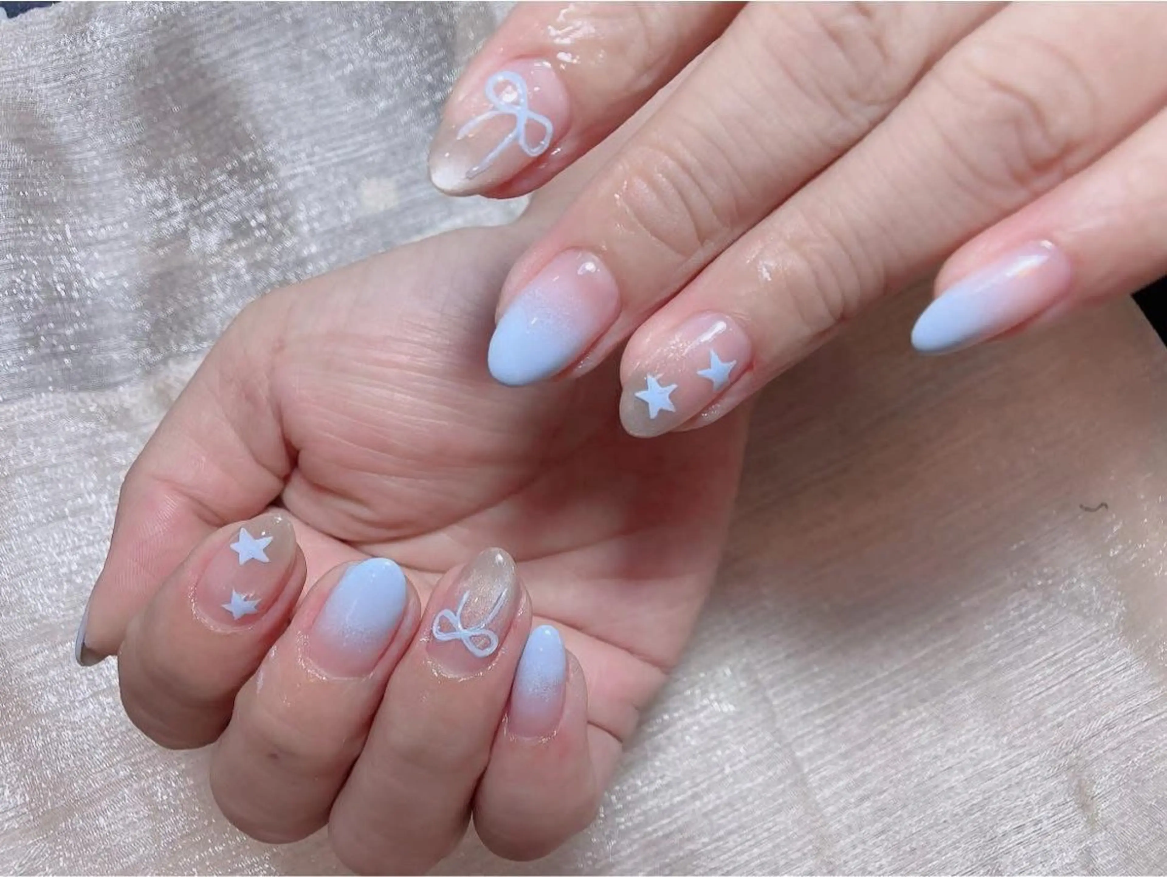 ネイル オーロラネイル ブルー チークネイル 長さ出し フットネイル ハンドネイル JIN 168 新大久保のネイルデザイン