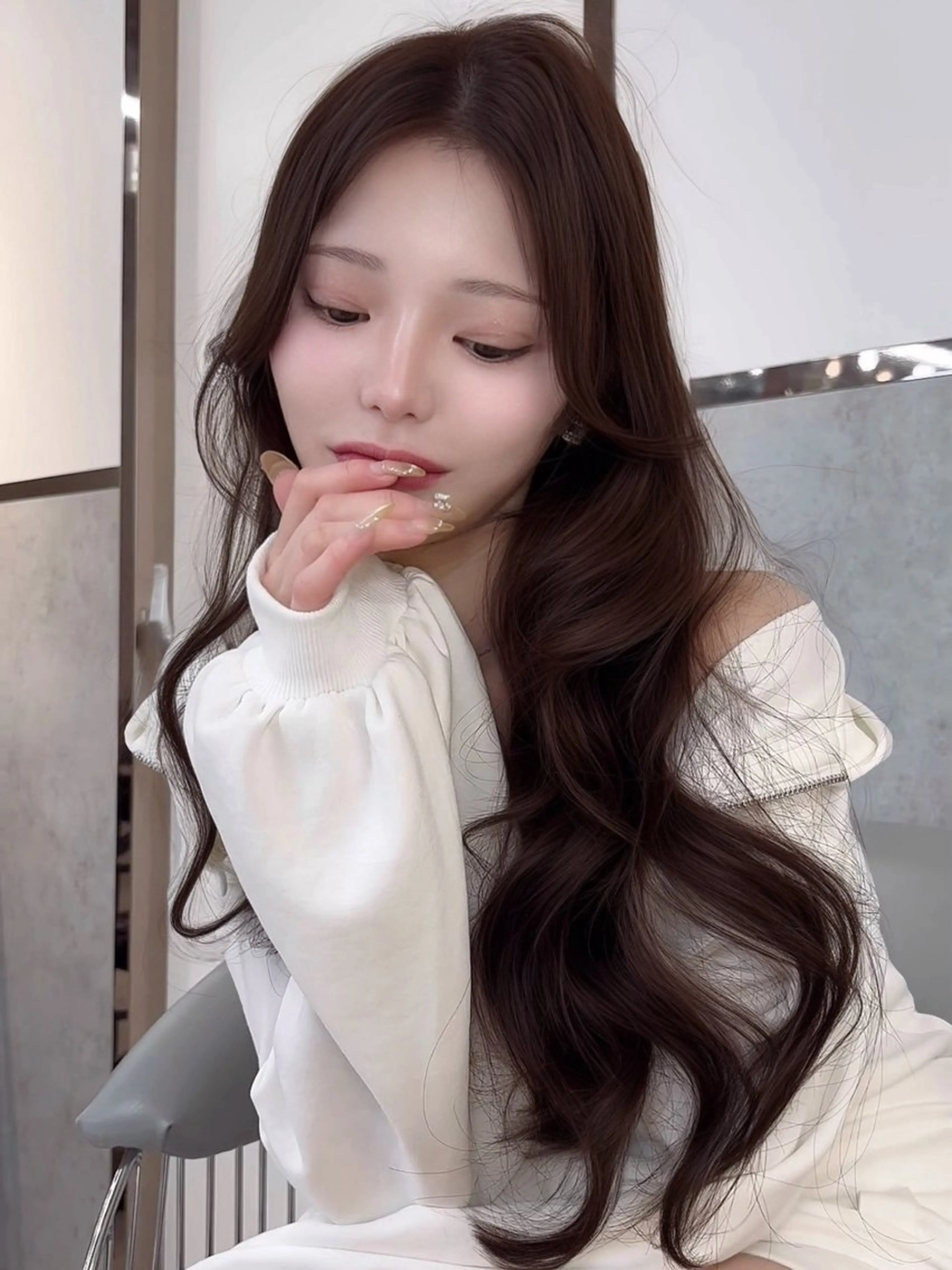 セミロング カラー ブリーチ ブリーチなしカラー 髪質改善 レイヤーカット 縮毛矯正 【透明感ヘア】 吉村　清志のヘアスタイル