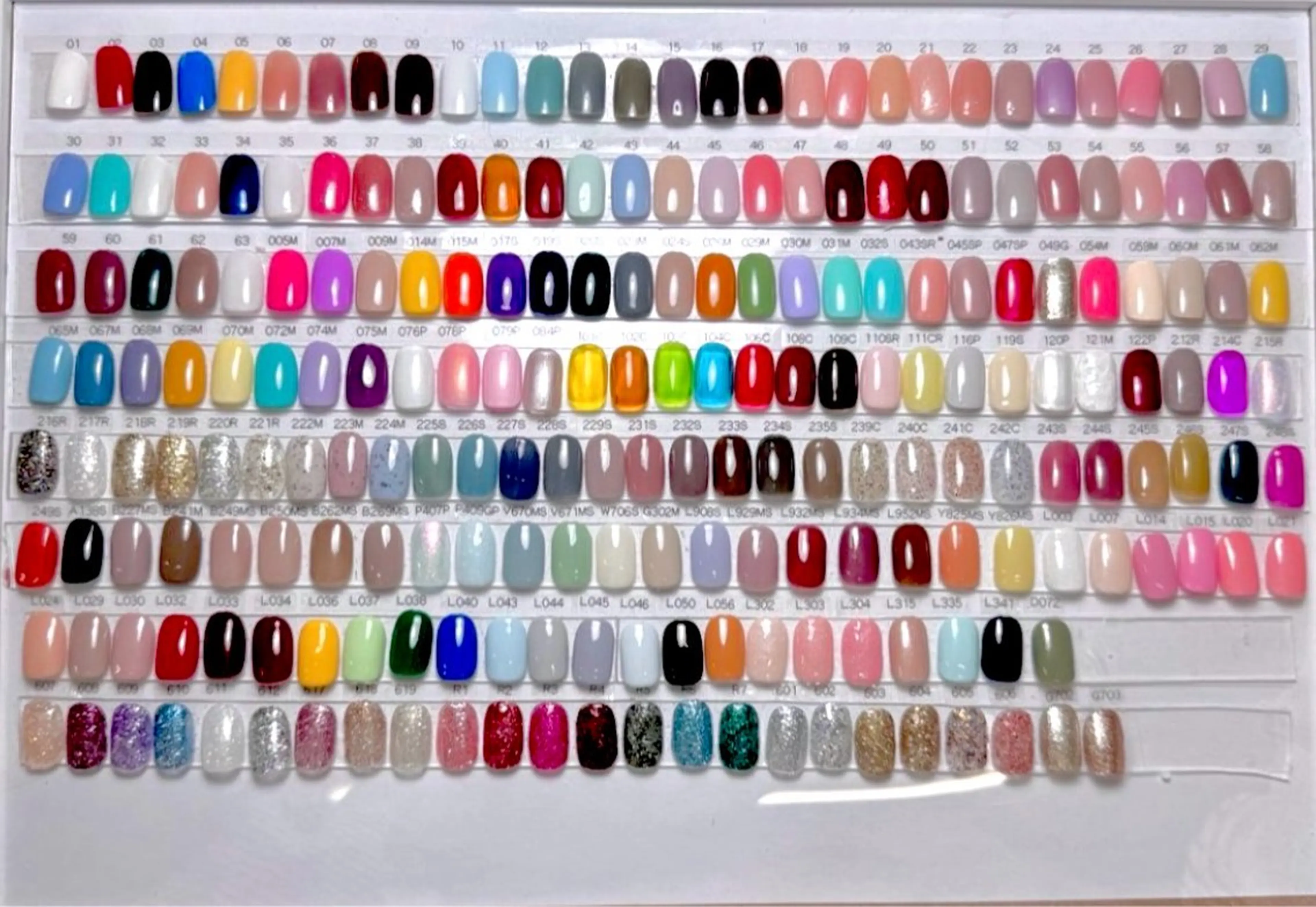 ネイル ill nail所属・💜ill nail 🩵のネイルデザイン