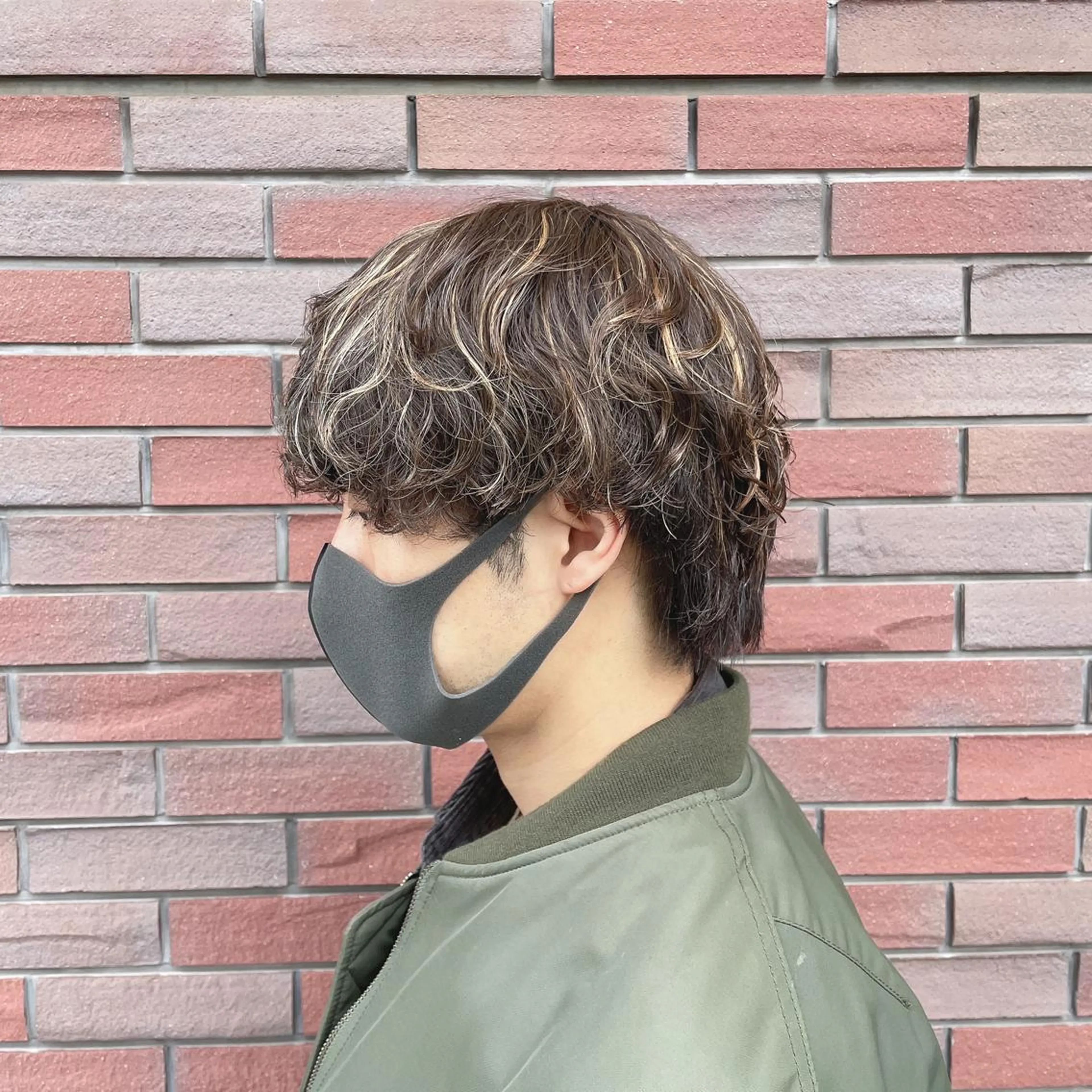 ショート カラー メンズ メンズハイライト ハイライトカラー ハイライト ツイスパ/メンズ特化 🦋𝑺𝑶𝑵𝑬の眉毛・アイブロウイメージ