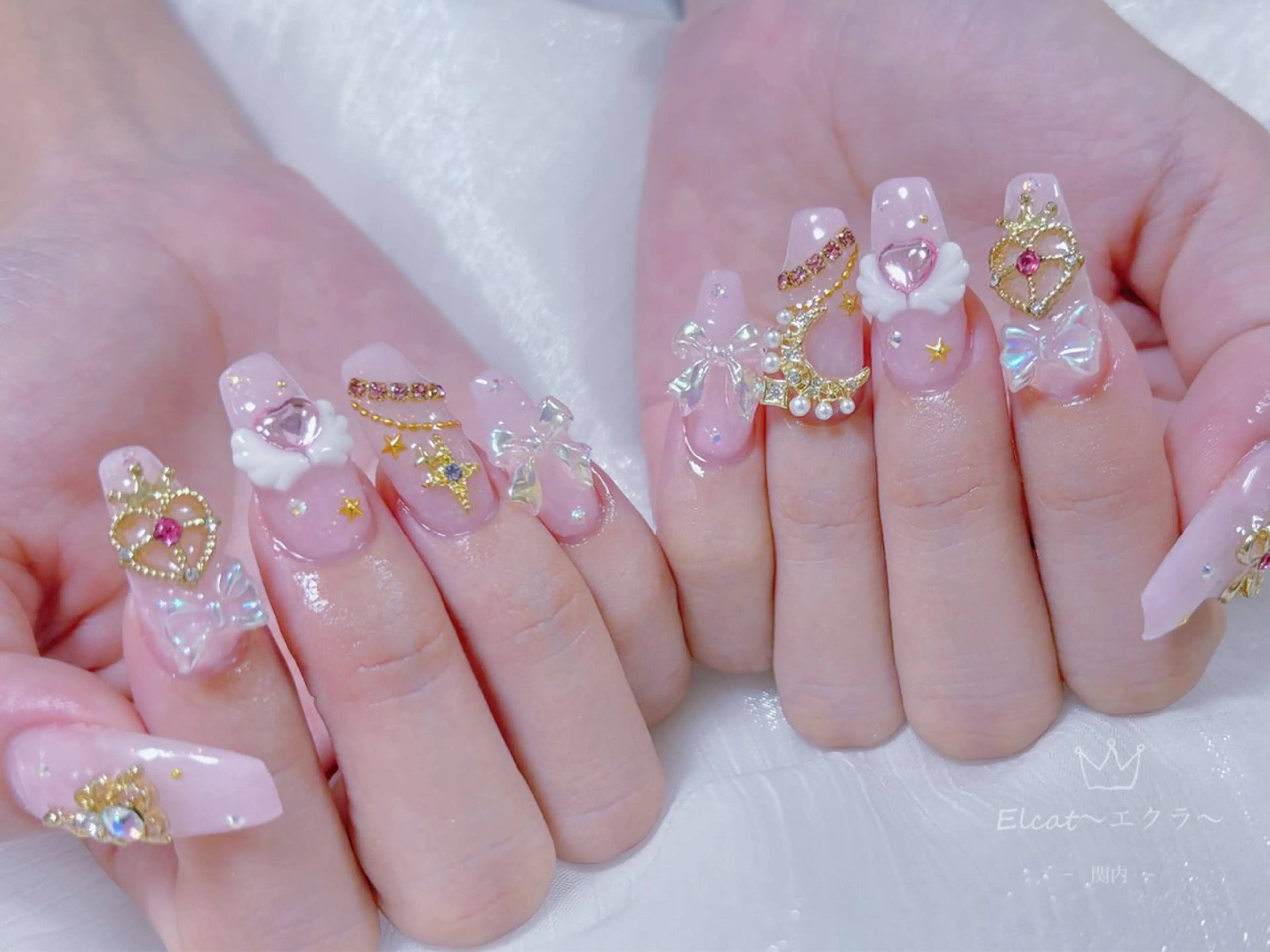 ネイル ネイルサロンエクラ 🫧Shizukaのネイルデザイン