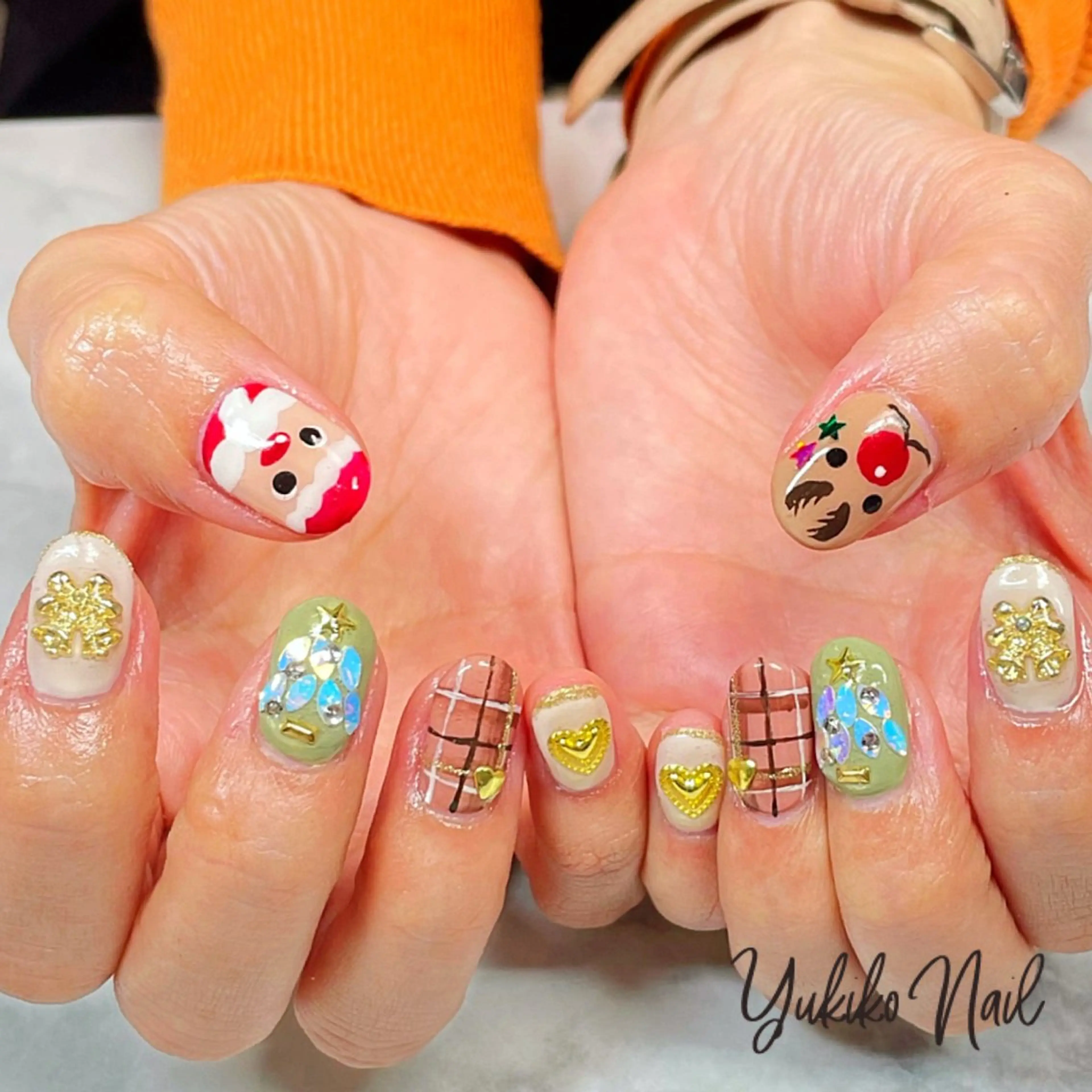 ネイル ゴージャス 冬ネイル クリスマス ユキコ ネイルのネイルデザイン