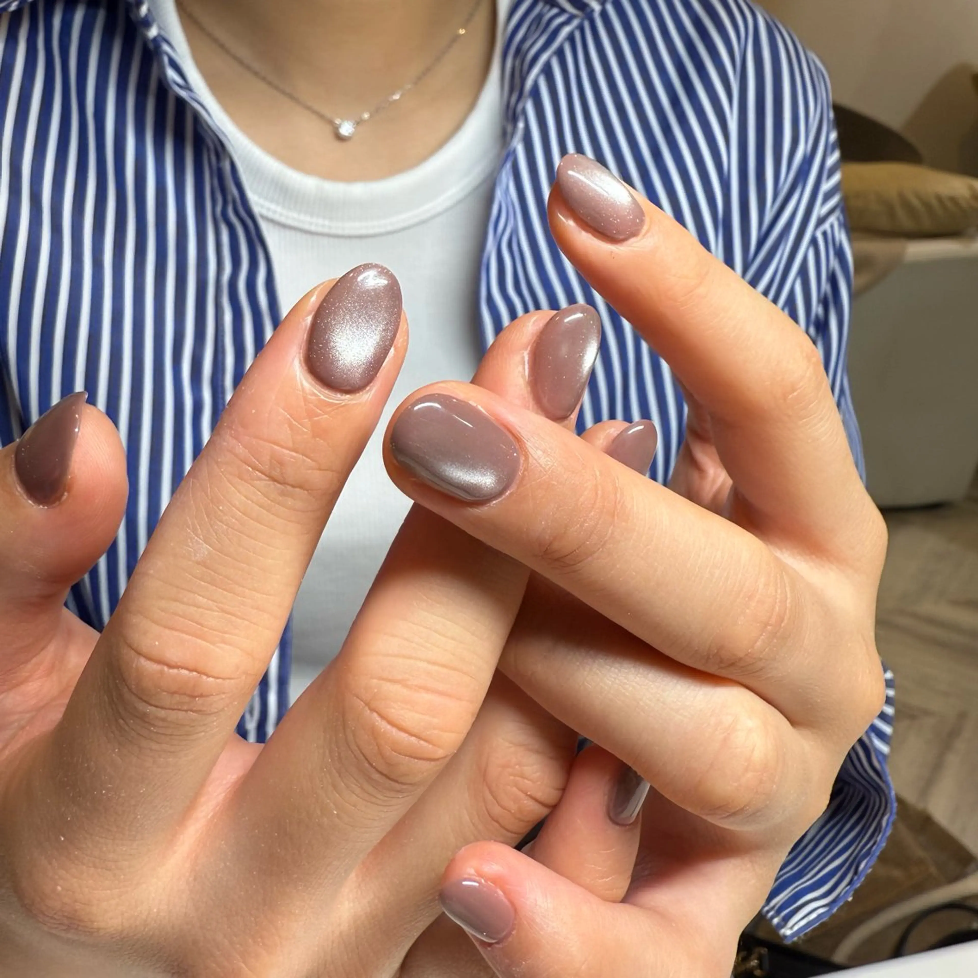 ネイル ブラウン マグネットネイル tanami toshikoのネイルデザイン