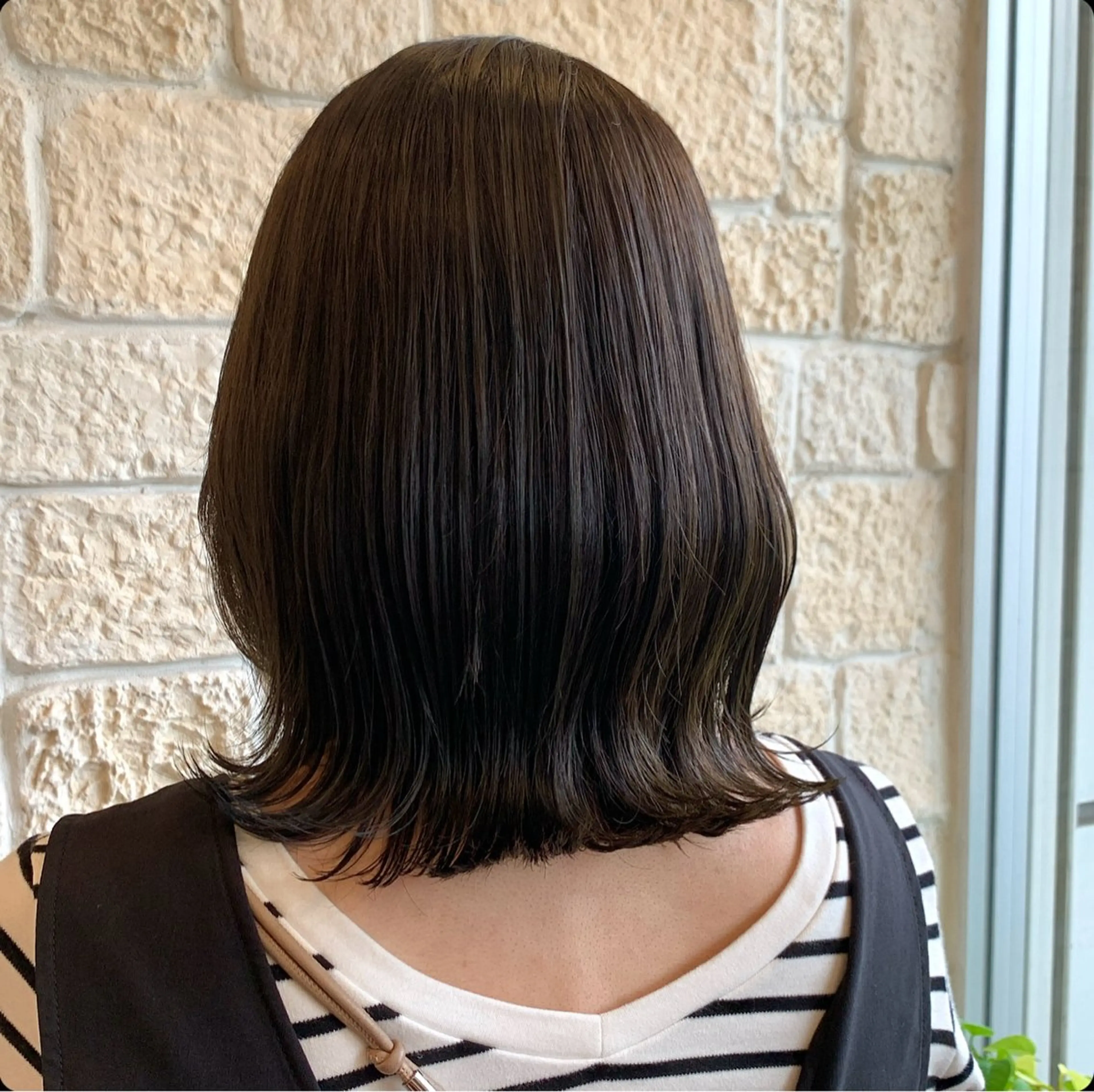 ミディアム カラー Lamp 柏 山口 か乃 ブリーチカラーのヘアスタイル