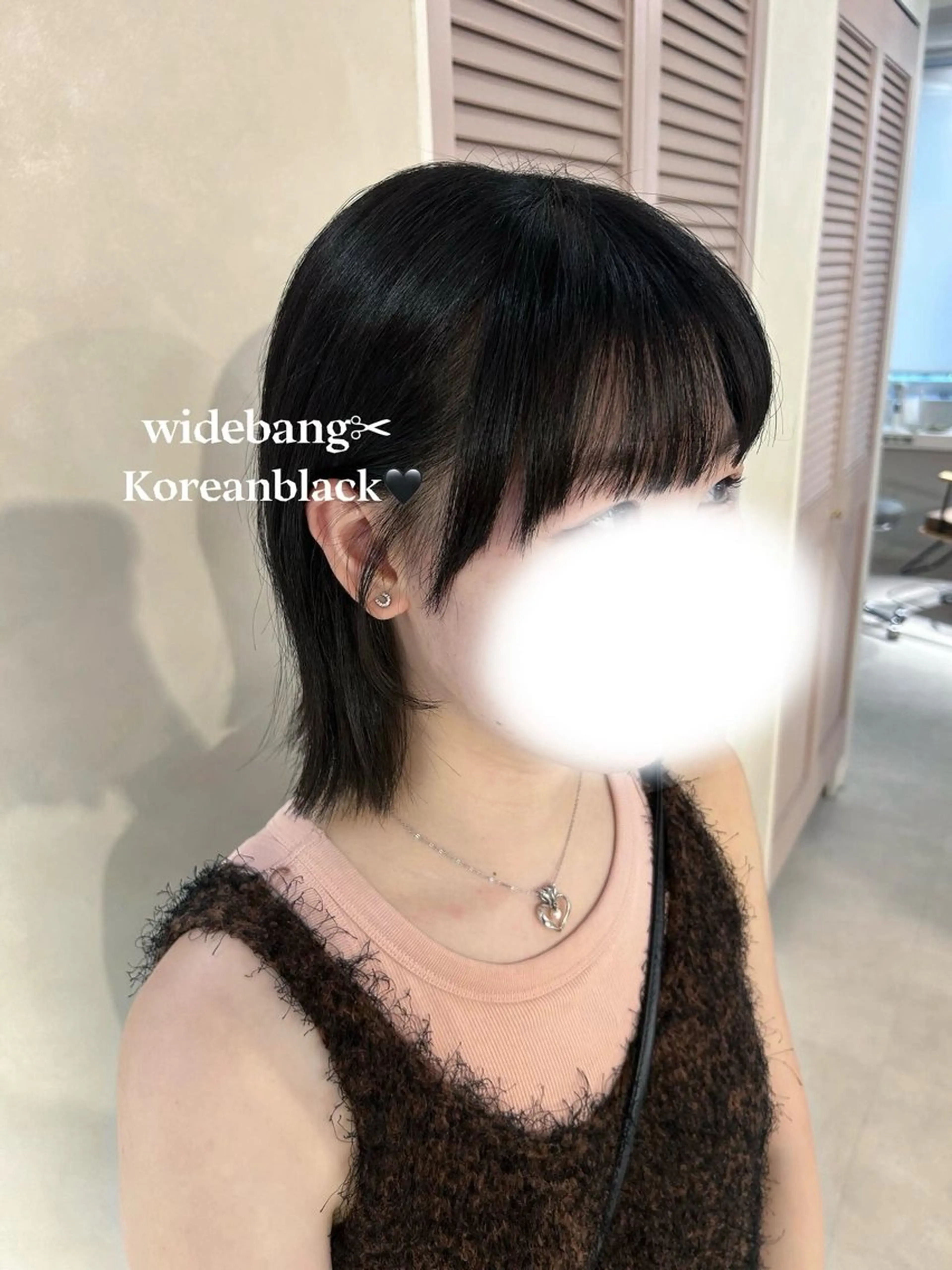 ミディアム カラー 黒髪 ワイドバング SLASHスラッシュ 藤本らむねのヘアスタイル