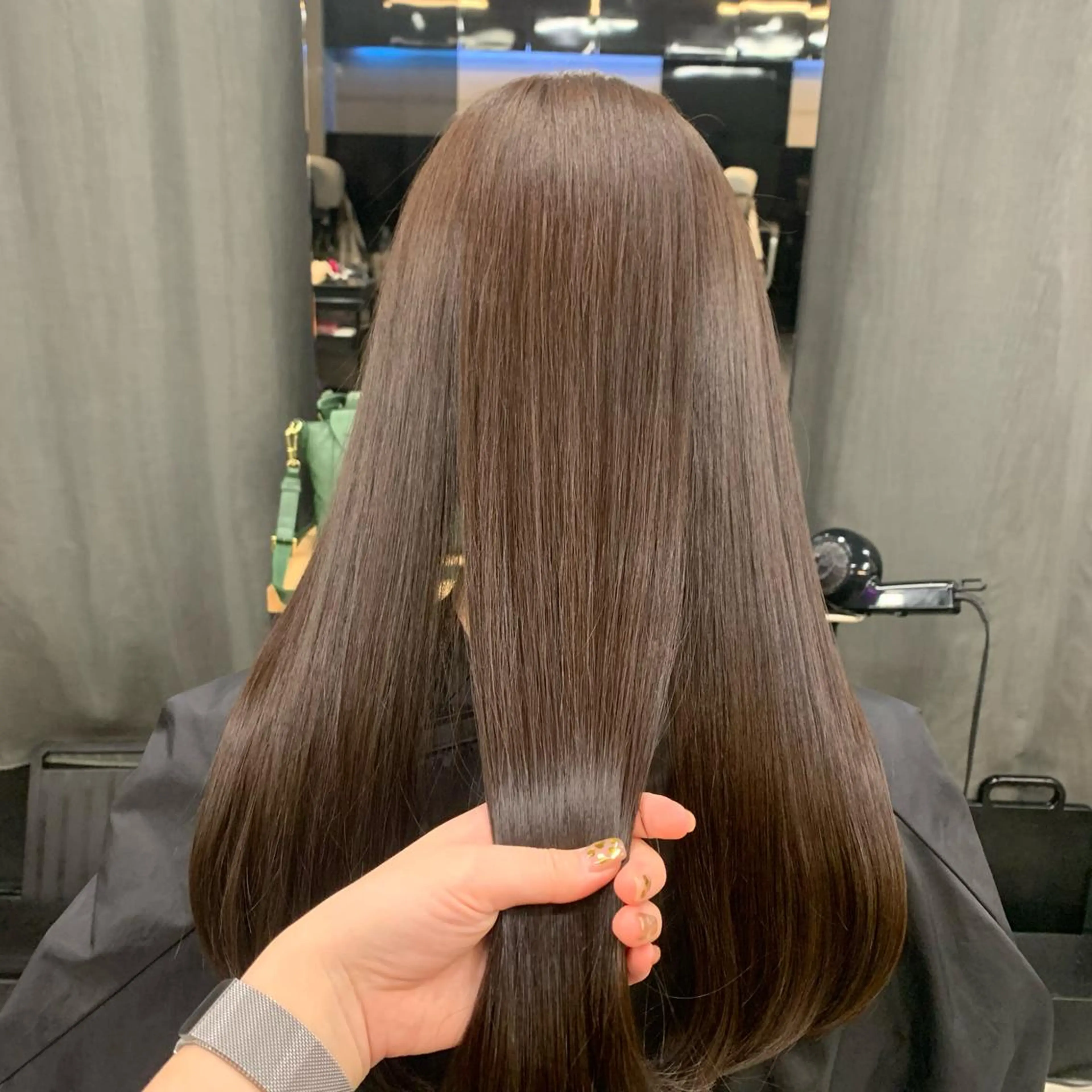 ロング カラー 女性らしいモテヘア 韓国ヘアhikariのヘアスタイル