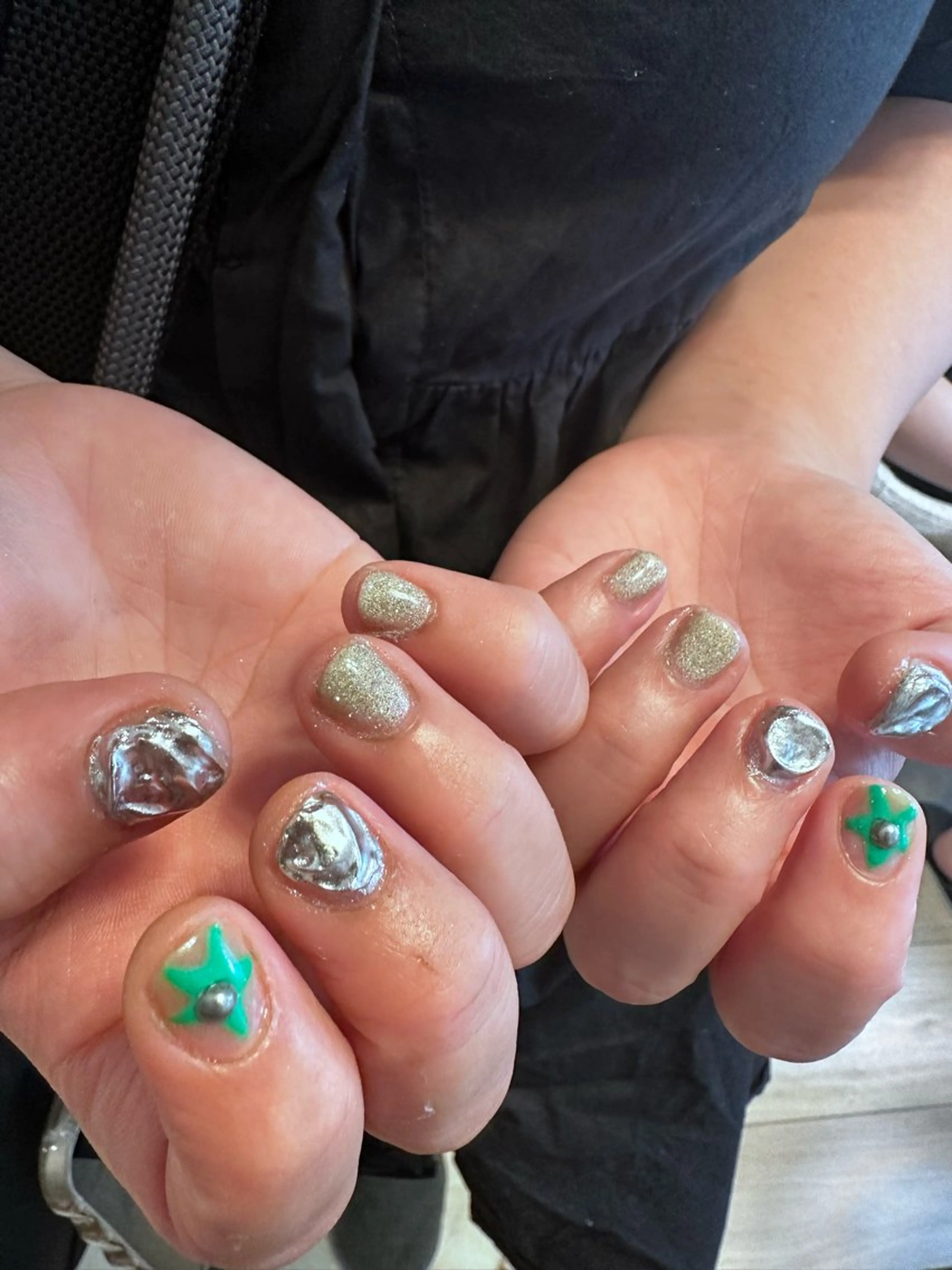 ネイル ニュアンスネイル Atelier Ariのネイルデザイン