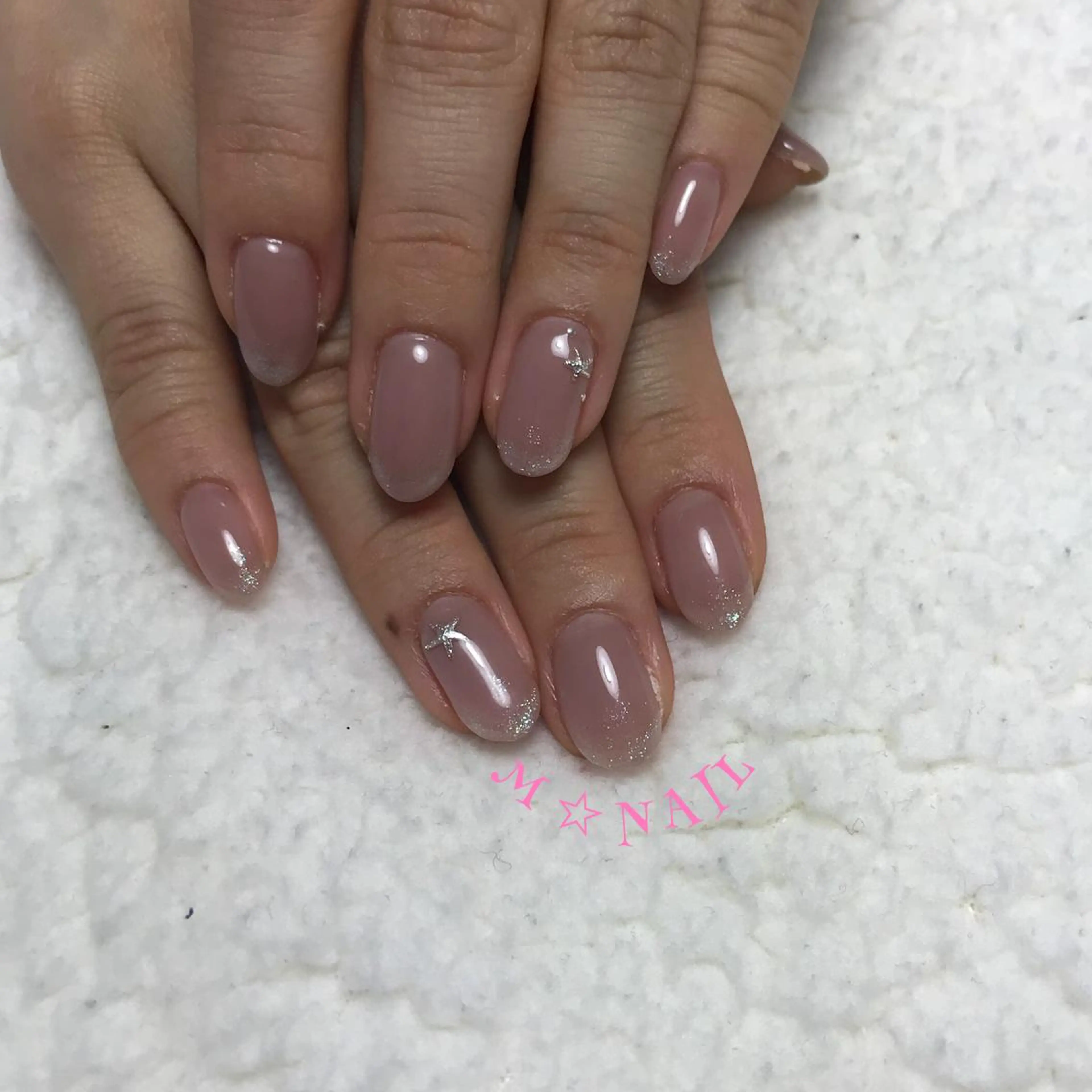 ネイル オーロラネイル ハンドネイル COCO+所属・COCO +のエステ・リラクイメージ