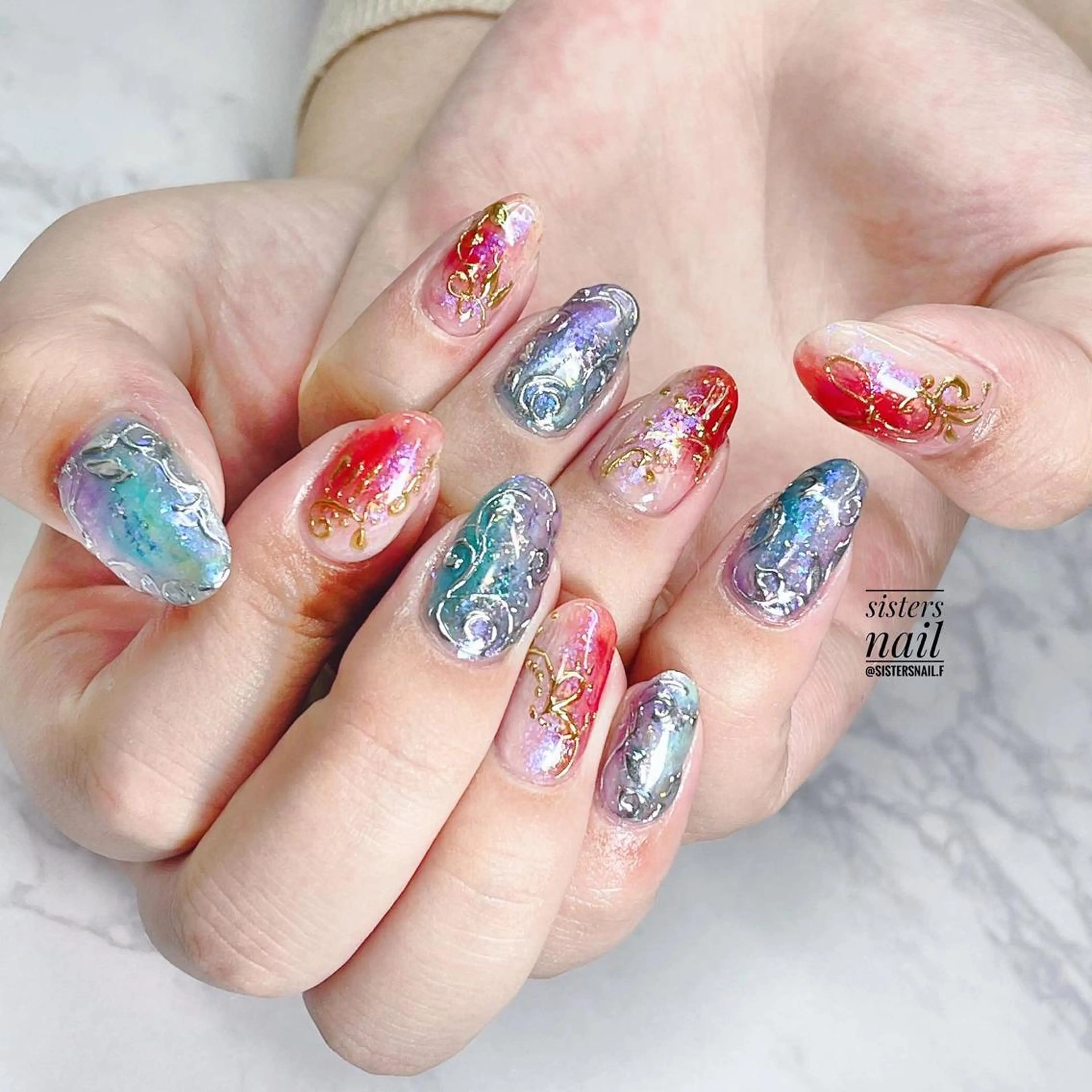 ネイル アートネイル オーロラネイル グラデーション キラキラネイル ミラーネイル sisters nail.fのネイルデザイン