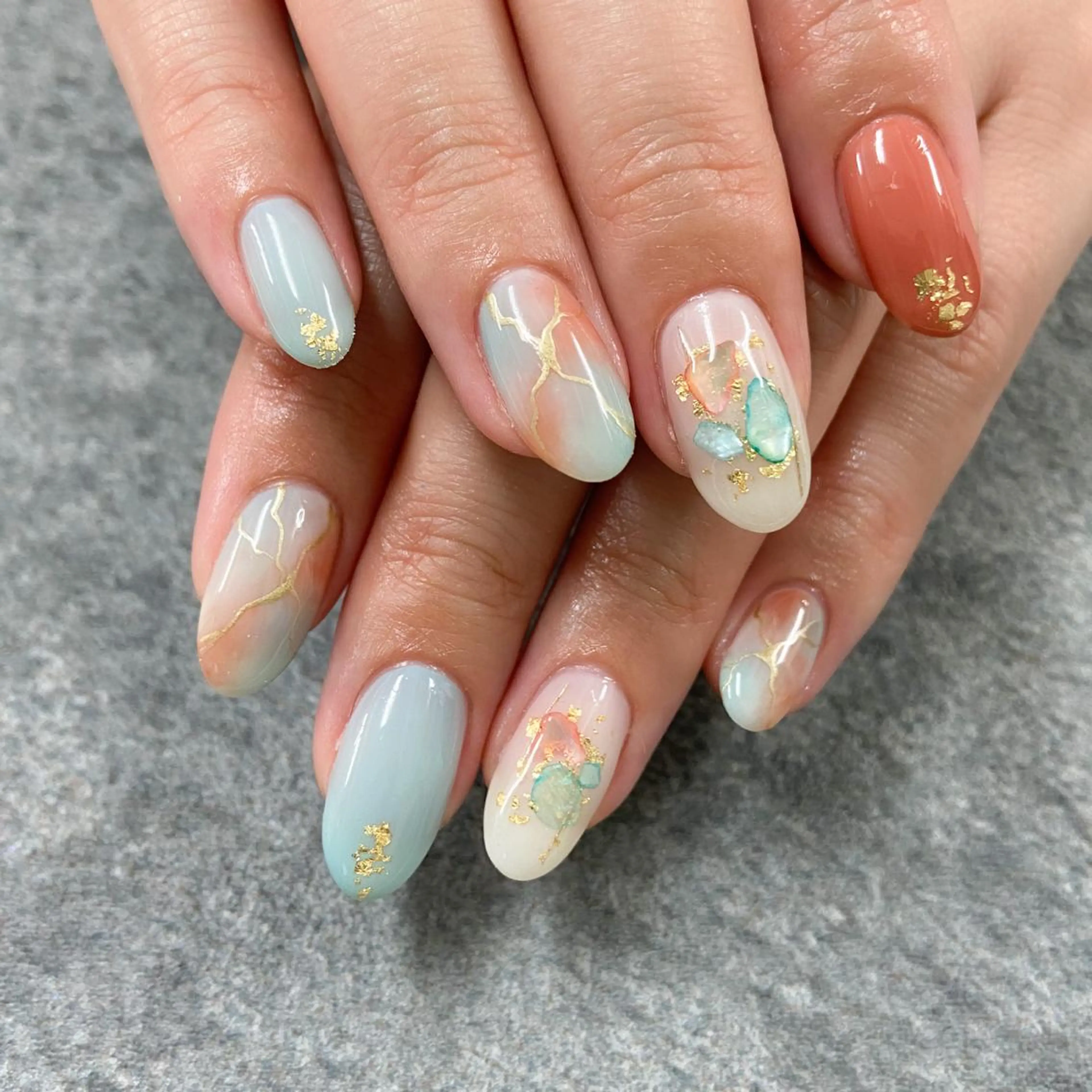 ネイル 黒沢 直子のネイルデザイン