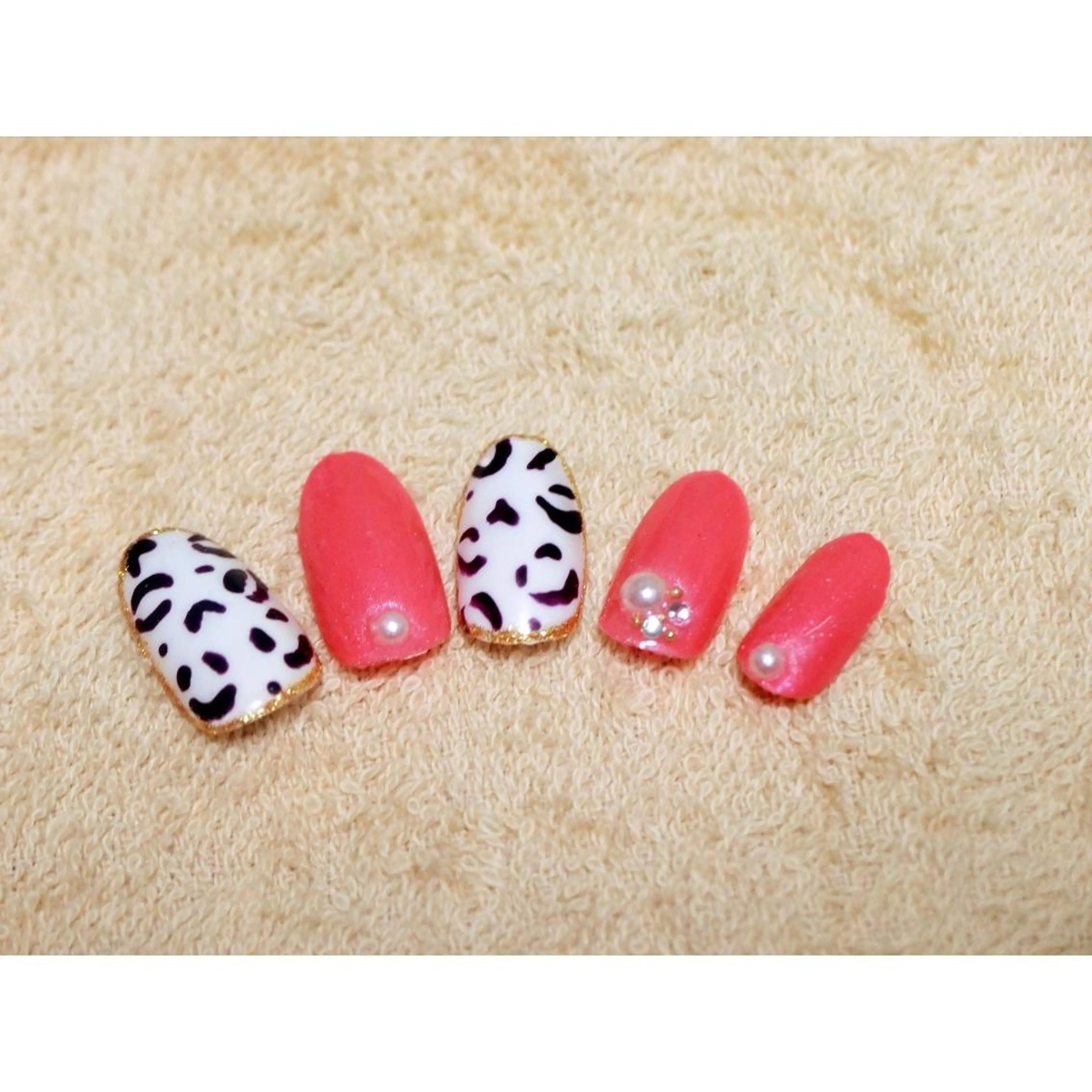 ネイル 痛ネイル/ワンホン/ フィルイン/長さだしのネイルデザイン