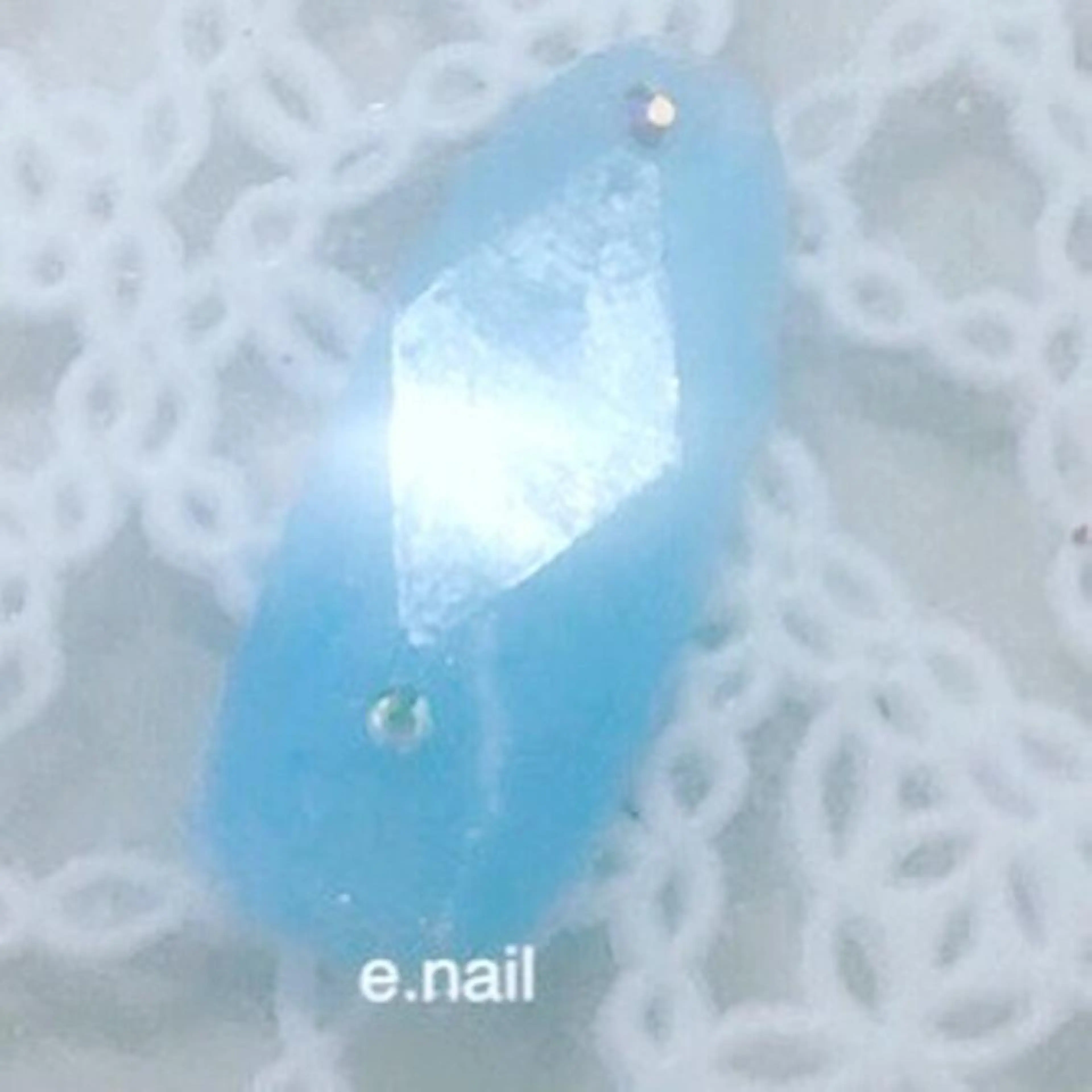 ネイル e.nail所属・和賀井 恵理のネイルデザイン