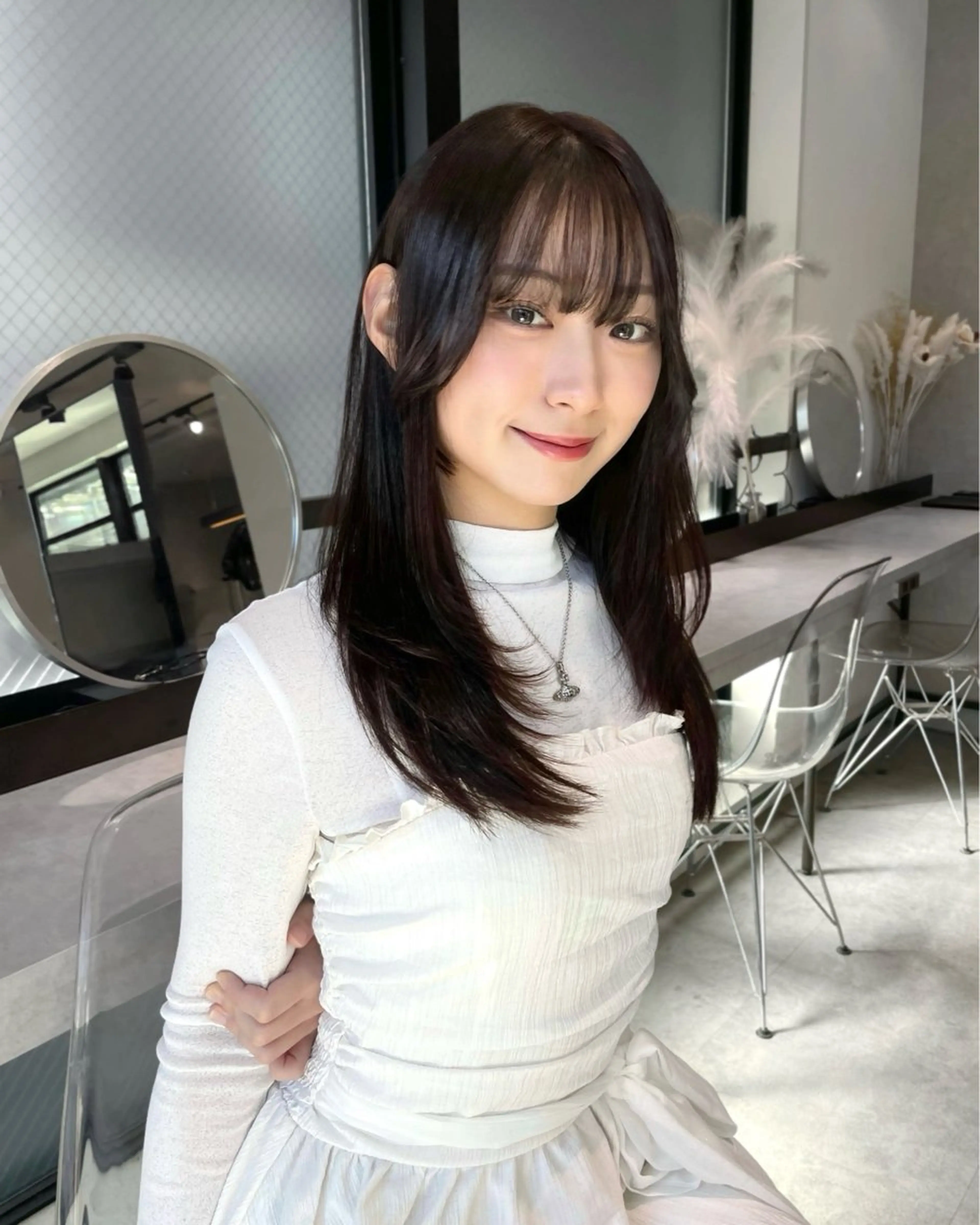 ロング カラー レイヤーカット カット ヘアカラー トリートメント ヘッドスパ ヘアセット Qin shaire salon 原宿店所属・レイヤーカット 韓国ヘアayameのヘアスタイル