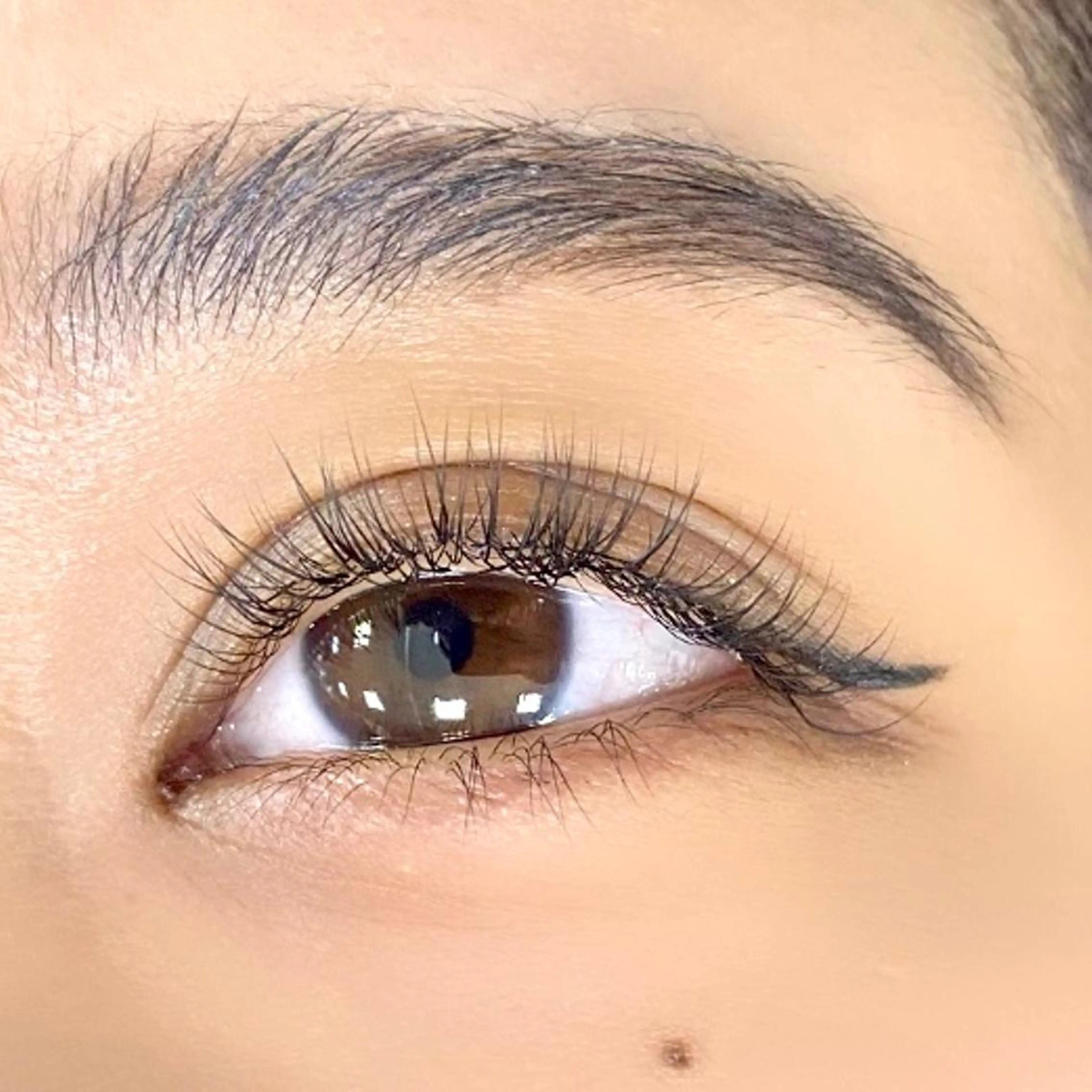 マツエク・マツパ 京都レイヤーカット うえひのヘアスタイル