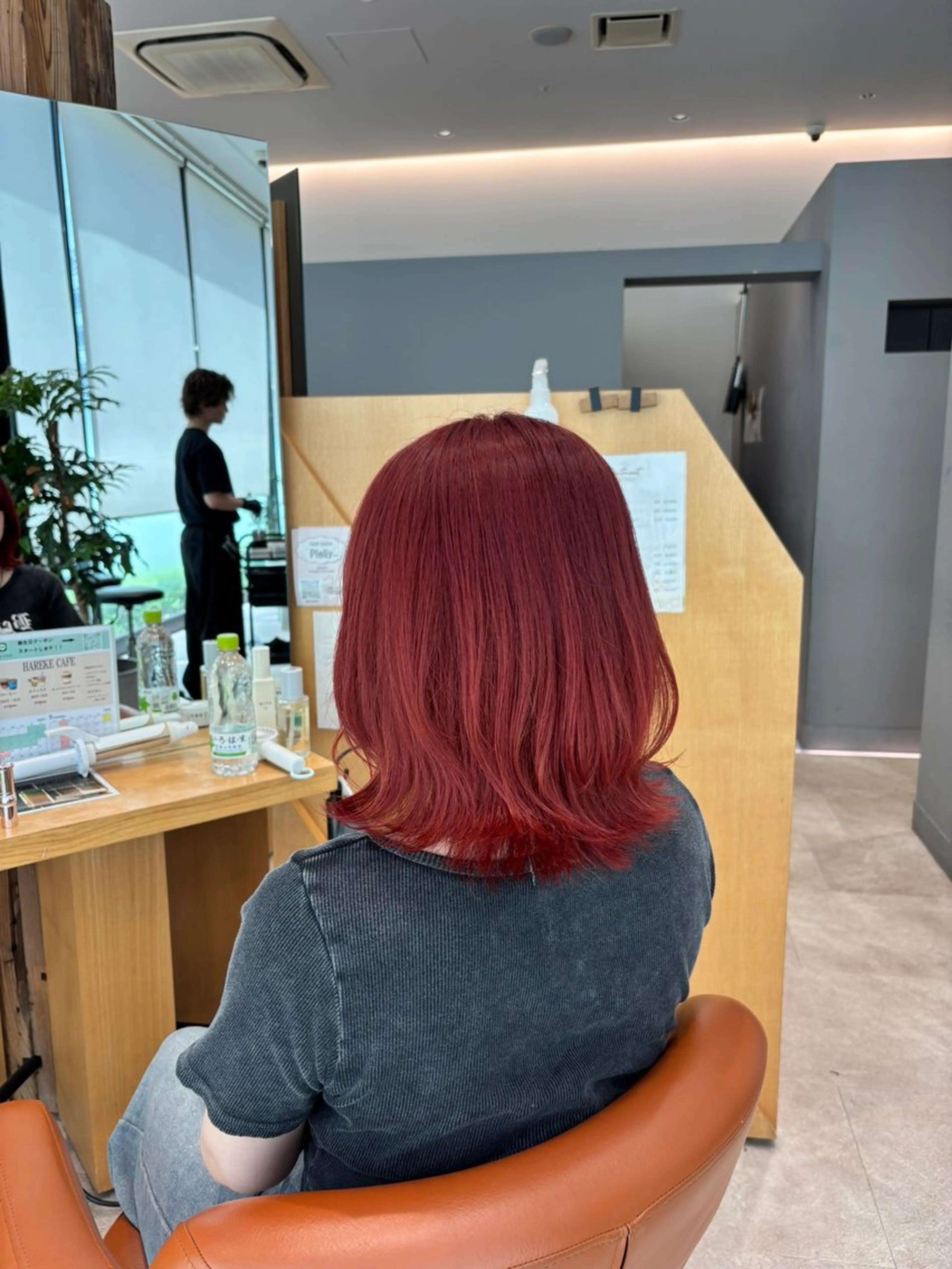 ミディアム カラー パーマ ヘアアレンジ 加藤 愛実のヘアスタイル