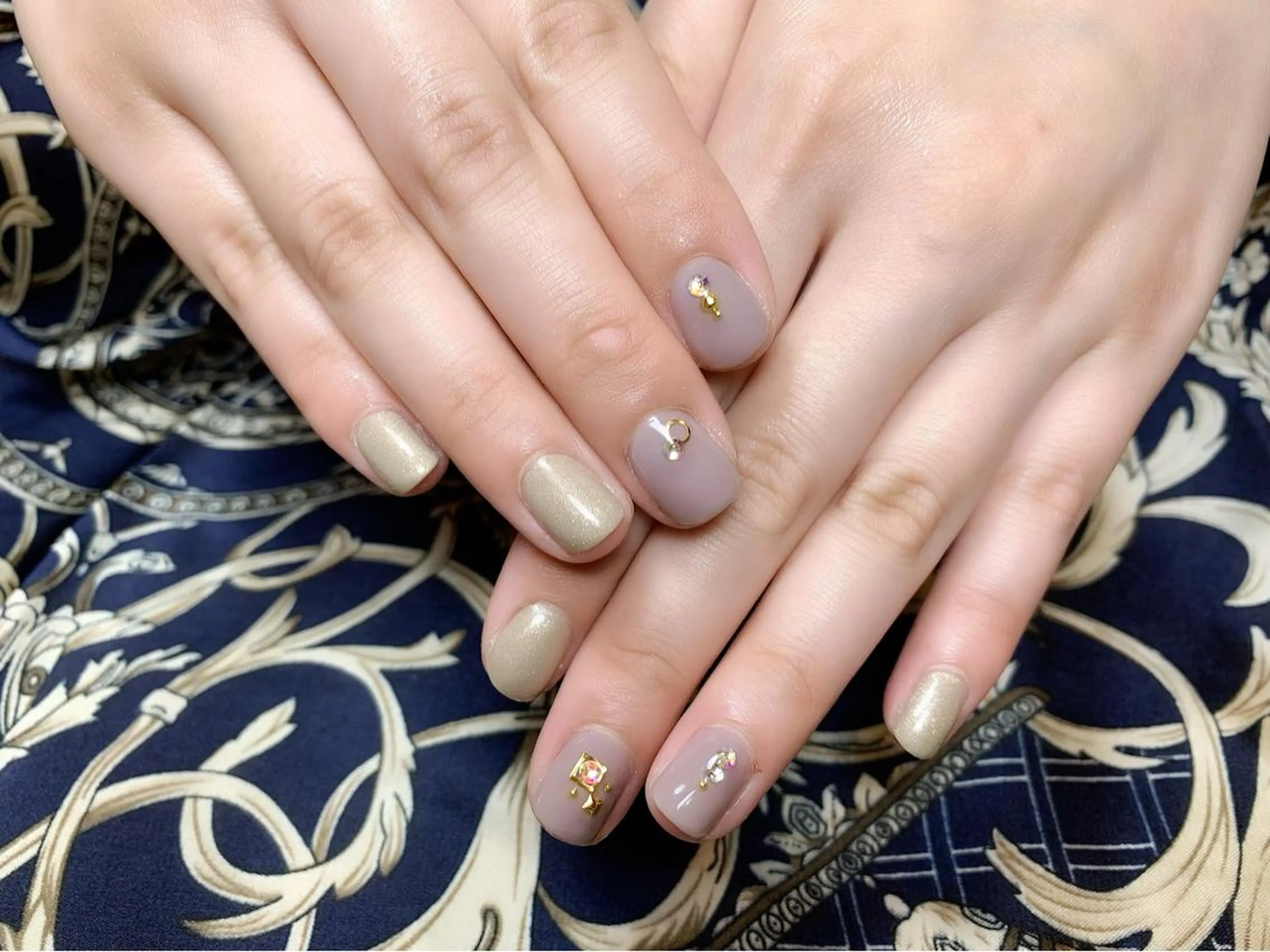 ネイル ラメ(グリッター) Nail Salon R.N アールドットエヌ所属・R.N アールドットエヌのネイルデザイン