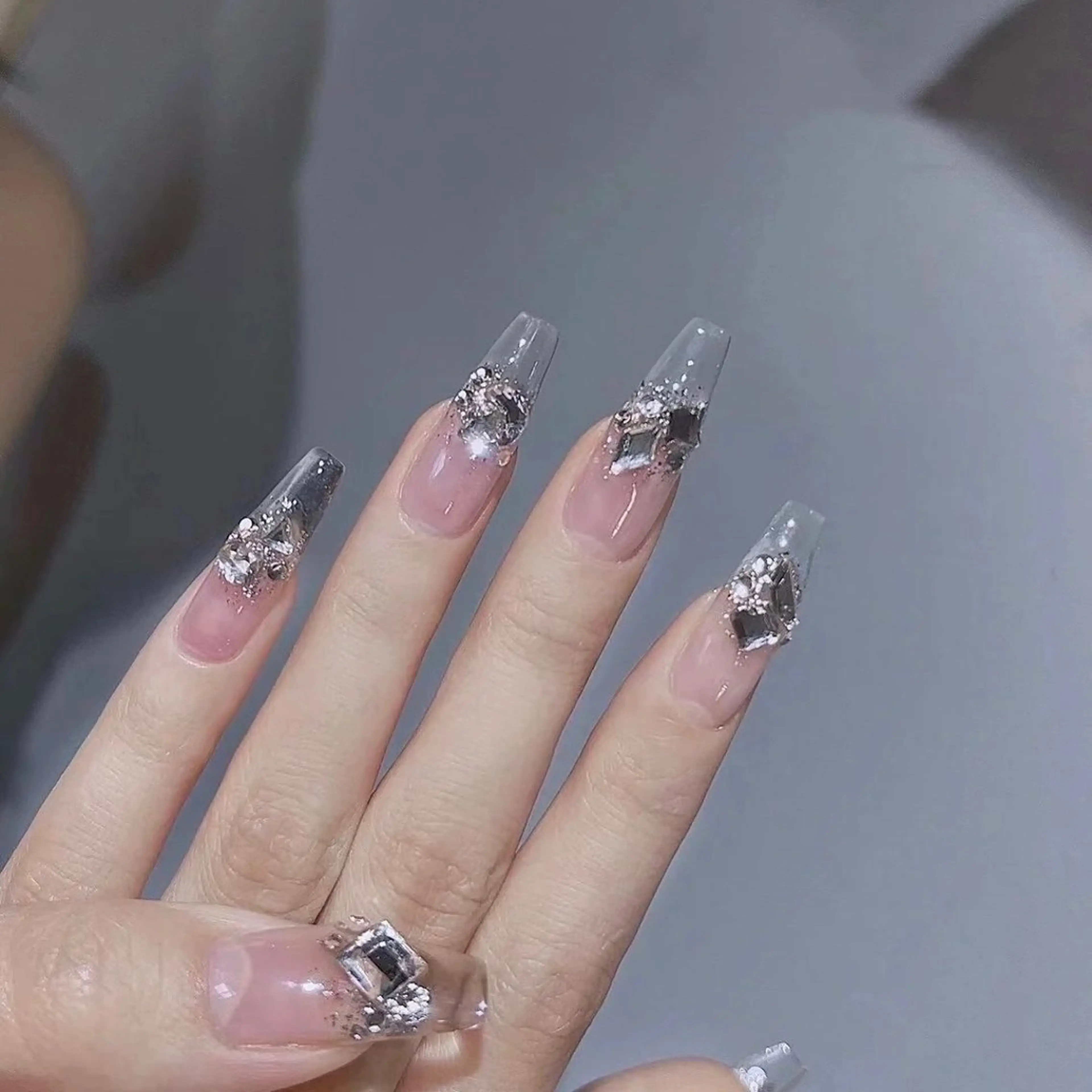 ネイル ハンドネイル ハンドケア More Glam渋谷店のネイルデザイン