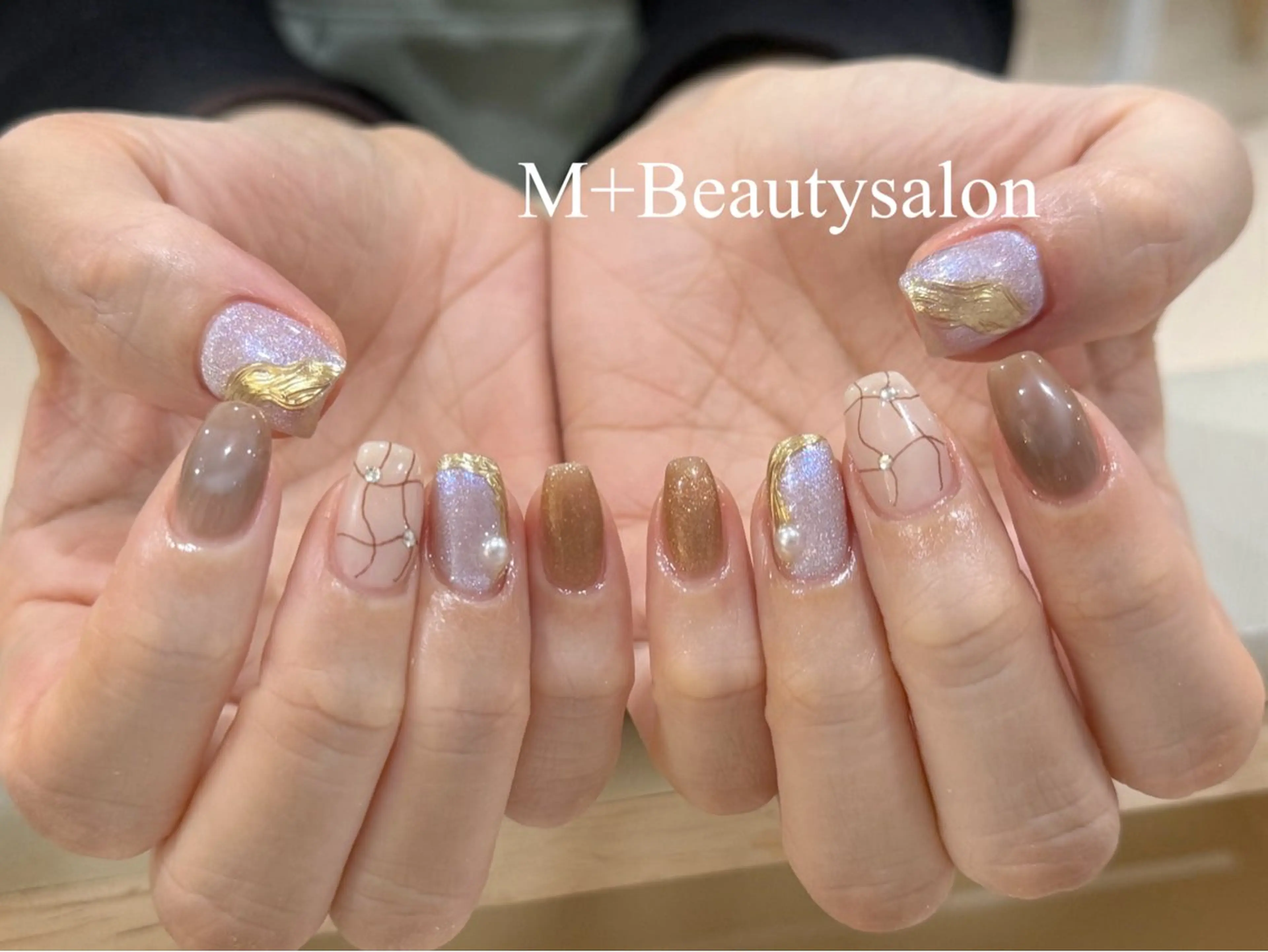 ネイル M+  Beauty Salonのネイルデザイン