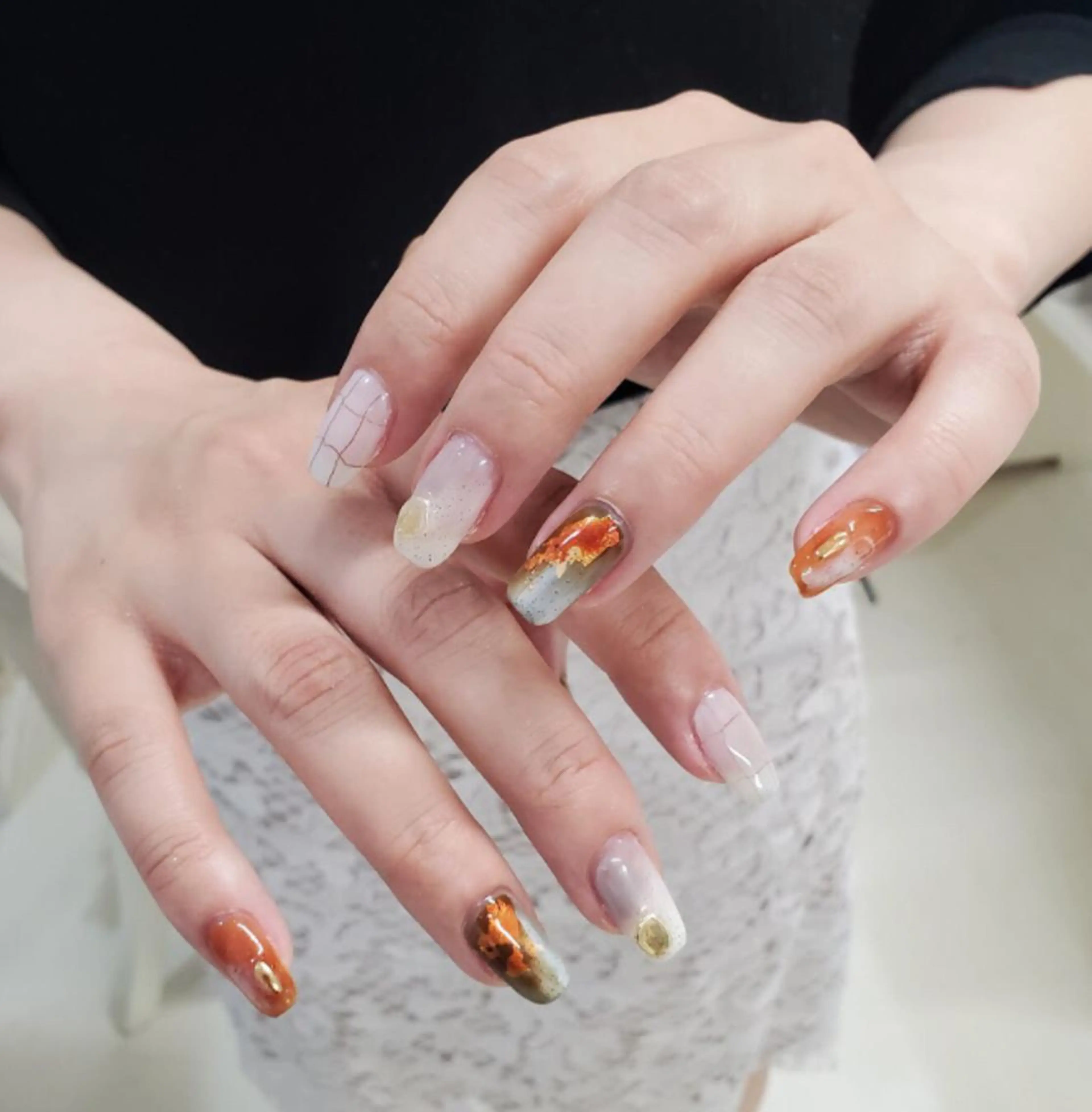 ネイル アートネイル ジェルネイル ニュアンスネイル スカルプネイル nailstudio eviz新宿店のネイルデザイン