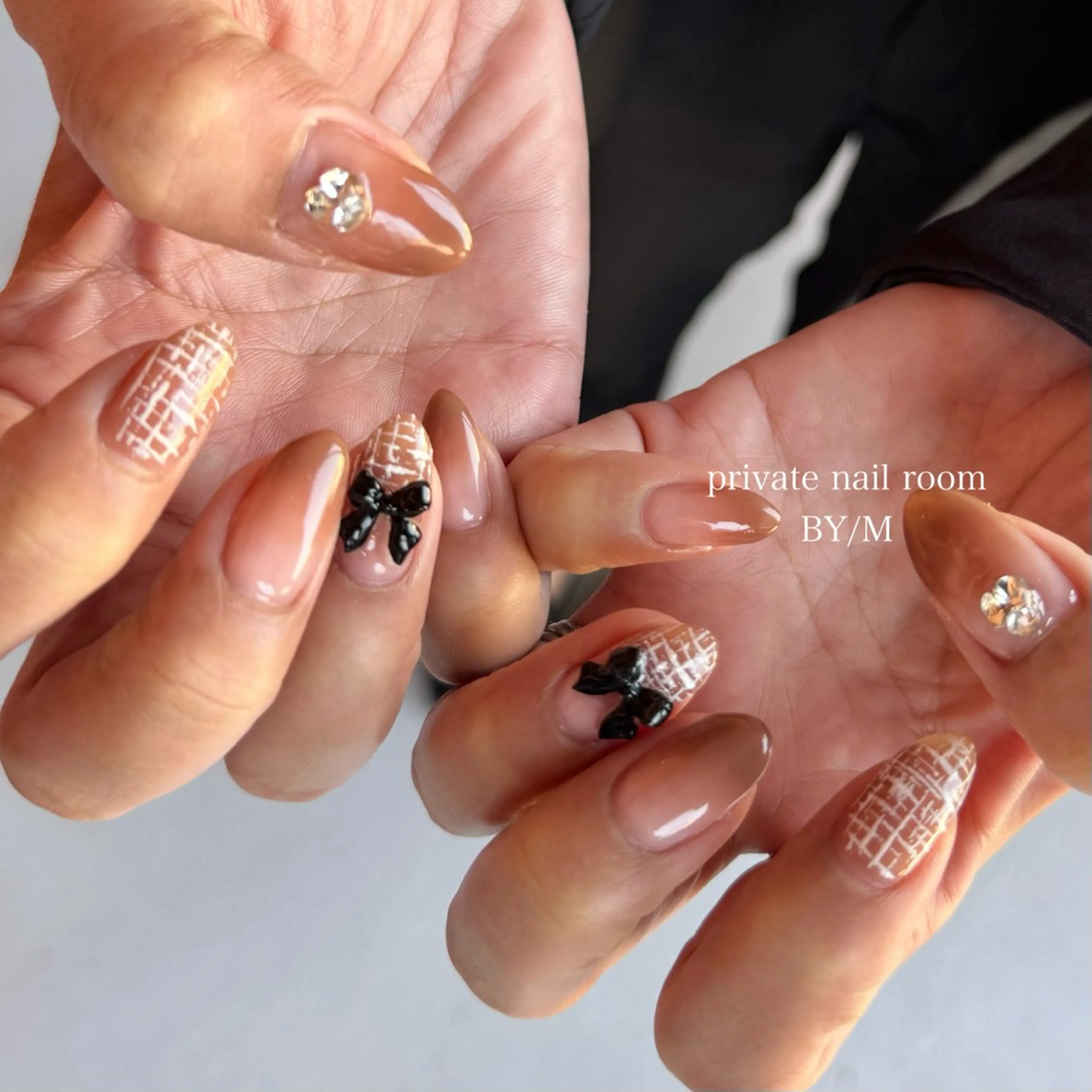 メンズ ネイル グラデーション 持ち込み リボン シンプルネイル ストーンネイル ハンドネイル BY / Mのネイルデザイン