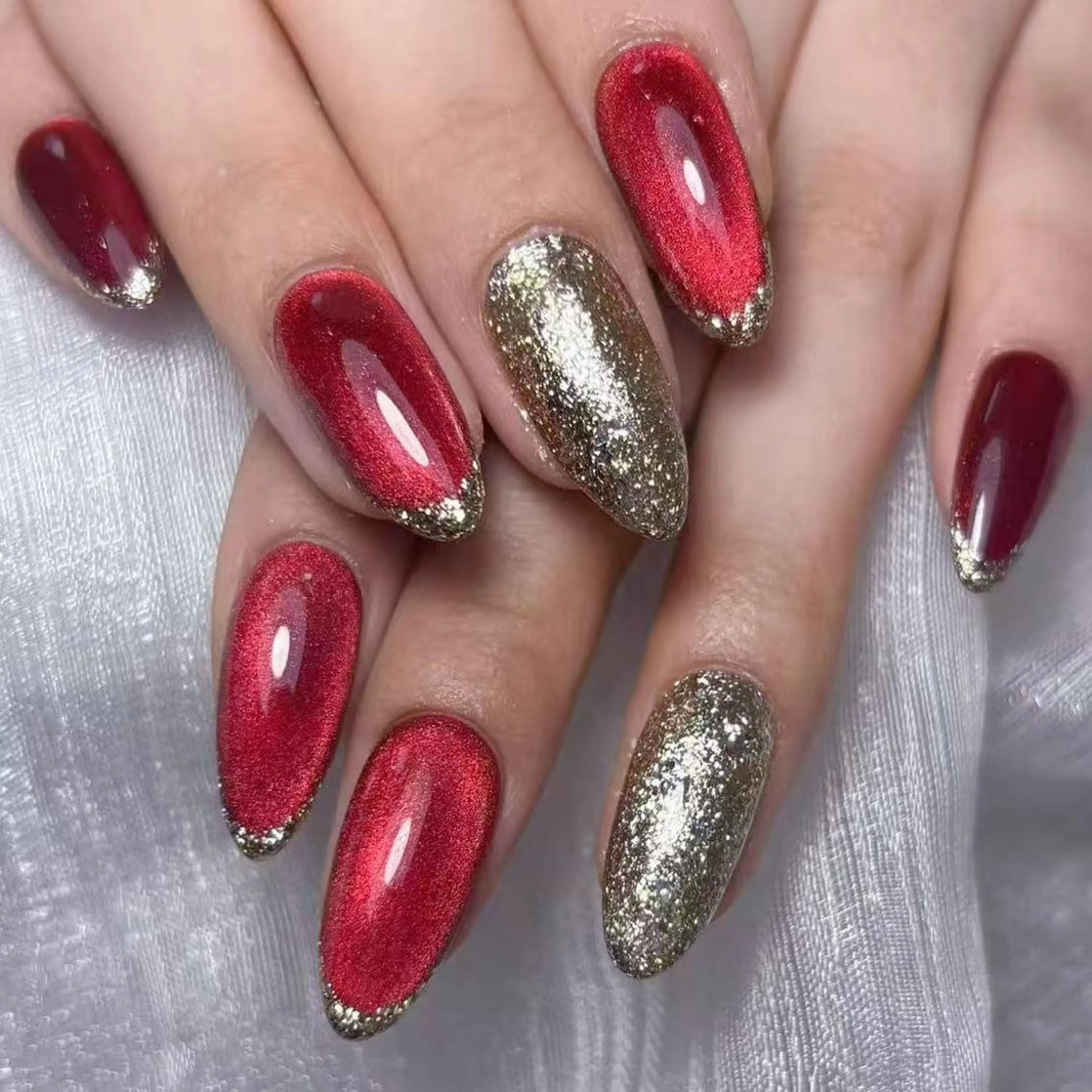 ネイル アートネイル オーロラネイル フラッシュネイル ガーリー キラキラネイル ハンドネイル DIAMOND 💅のネイルデザイン