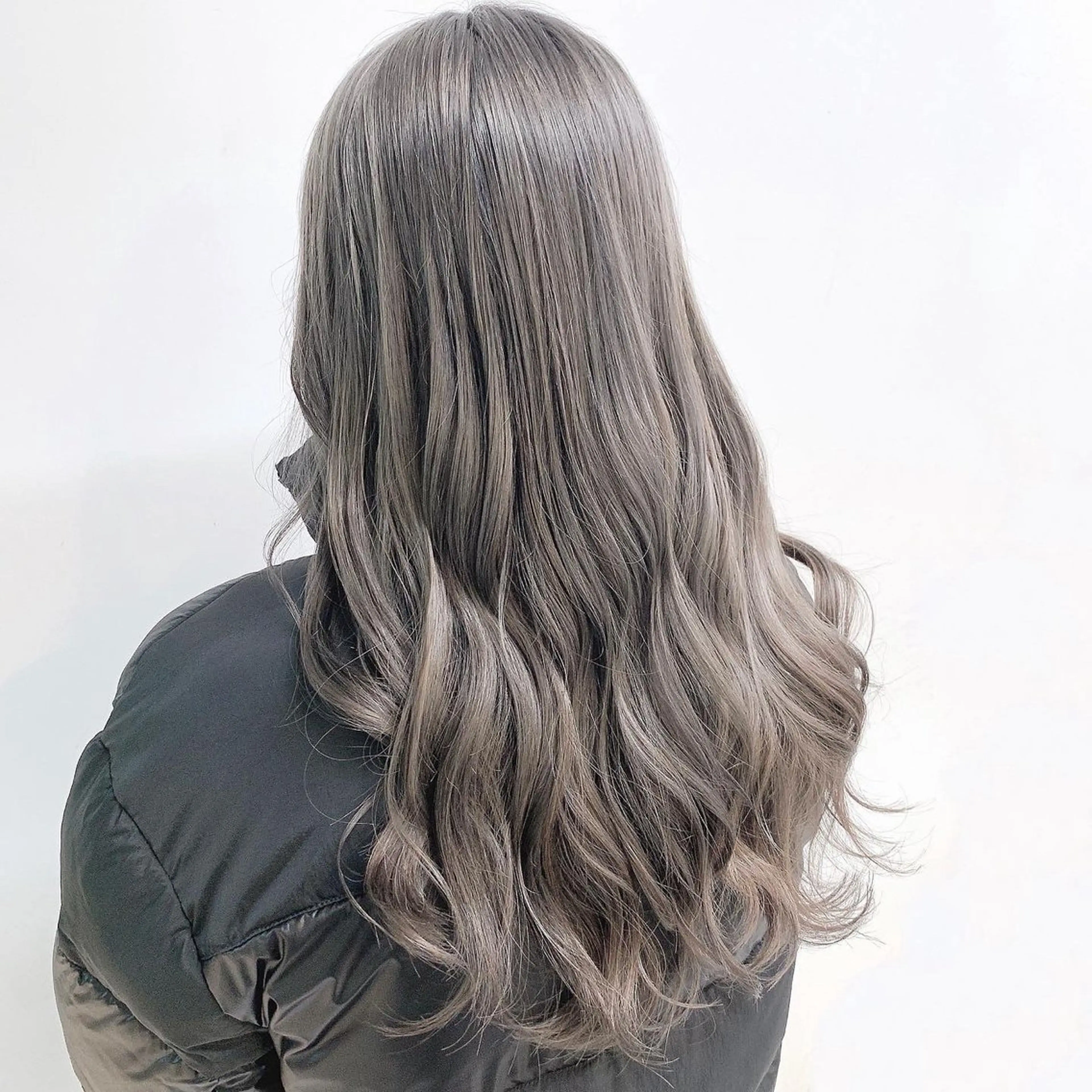 カラー 💖美髪カラーの達人 💖ソウタ💖のヘアスタイル