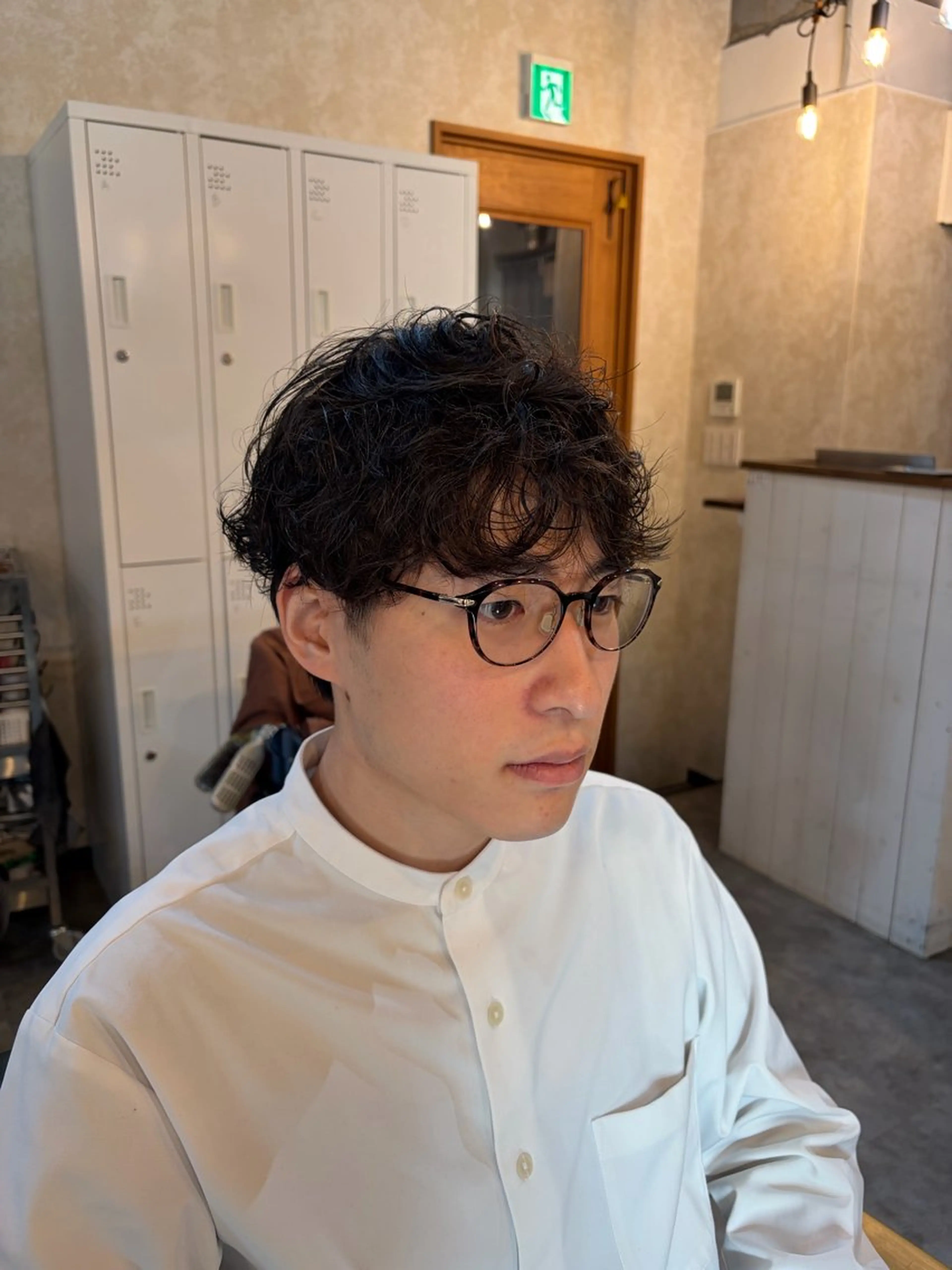 メンズ ヴェチカヘア京橋所属・脱白髪染め カミタニのヘアスタイル