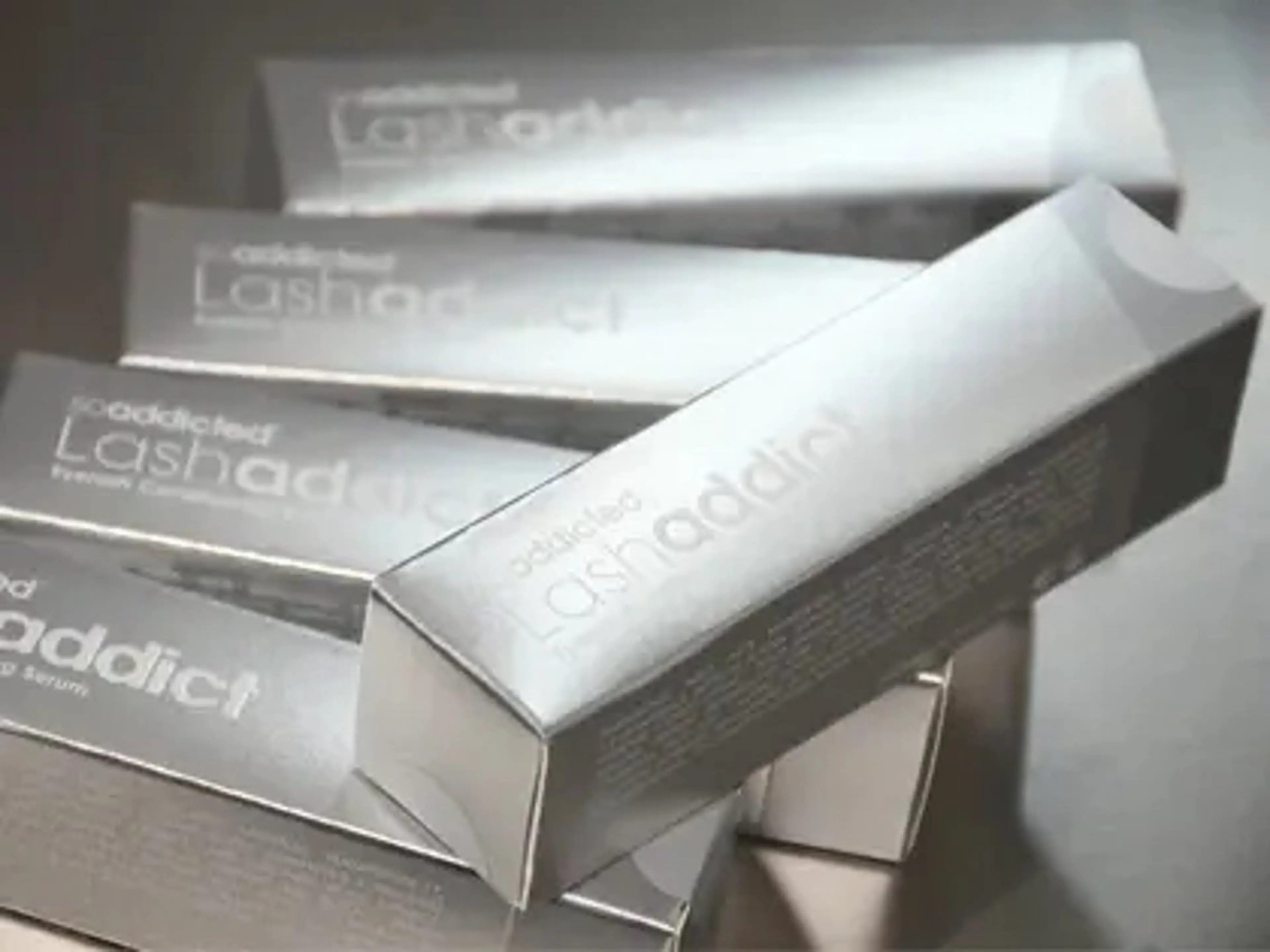 【❄️𝑾𝒊𝒏𝒕𝒆𝒓 𝒔𝒂𝒍𝒆❄️】🇰🇷パリジェンヌ+ラッシュアディクト✨(高級コーティング付)の写真