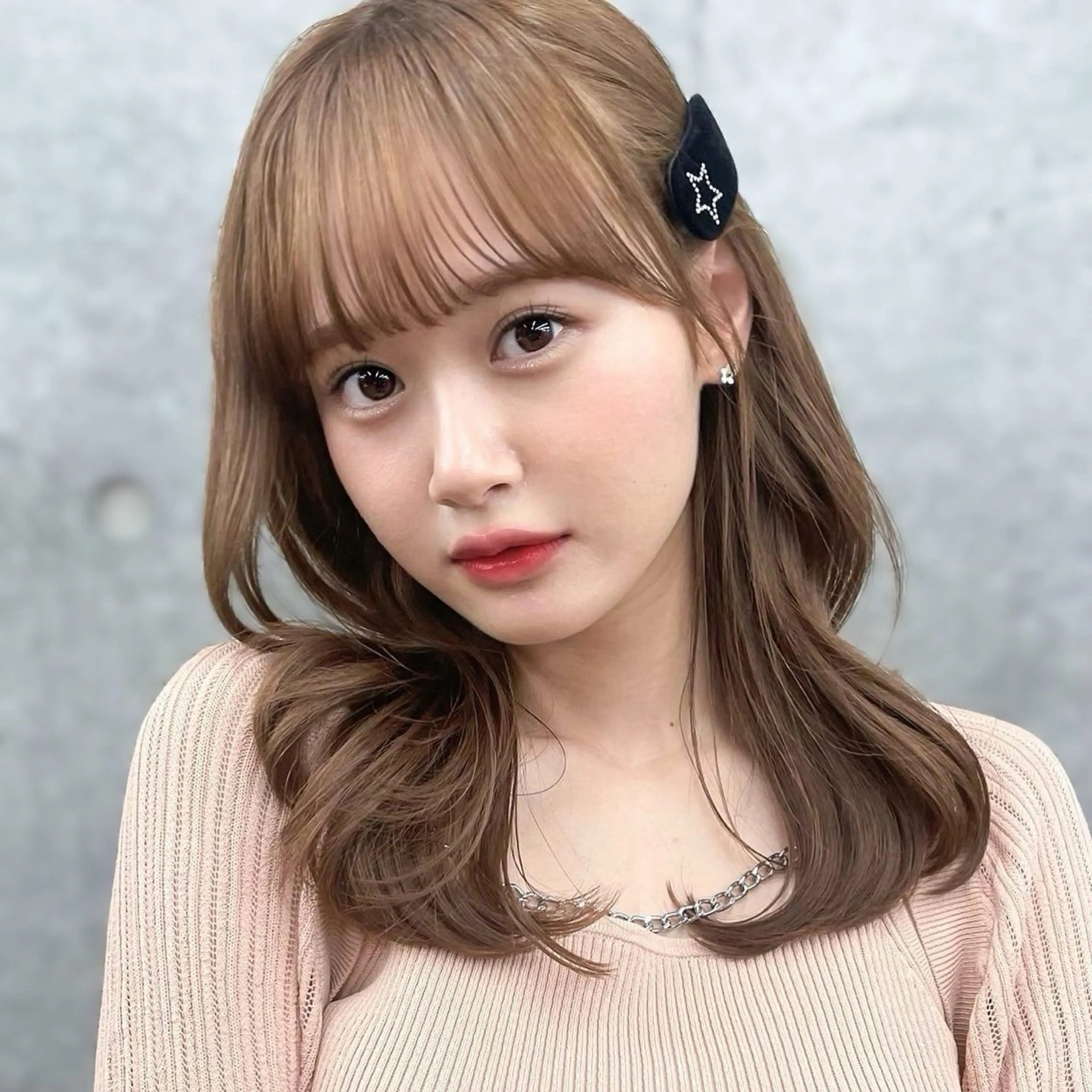 ミディアム カラー ベージュカラー 透明感カラー 盛れる顔周り /透明感/かりん🎀のヘアスタイル